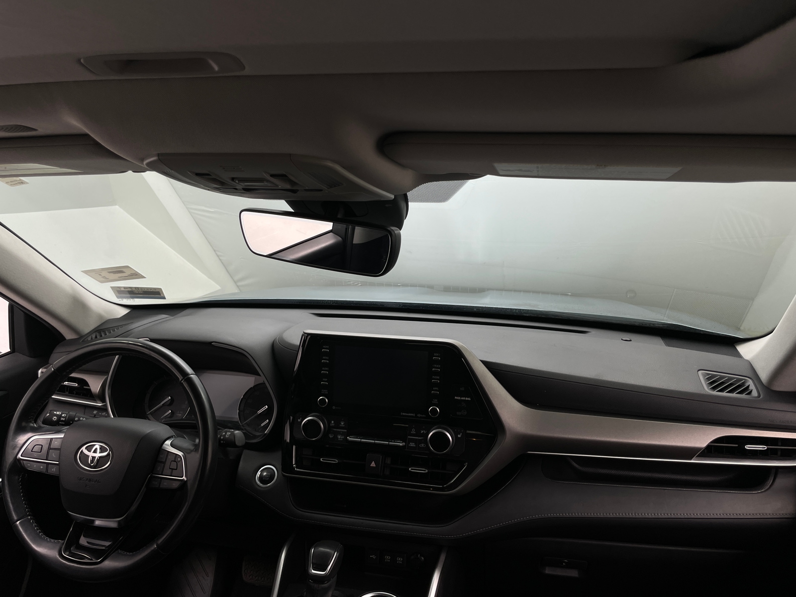 Thumbnail: 2021 Toyota Highlander - 3