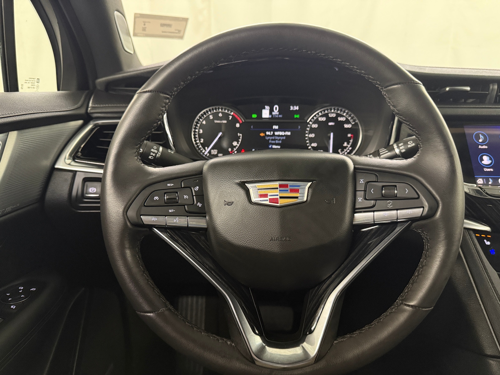 Thumbnail: 2025 Cadillac XT6 - 4