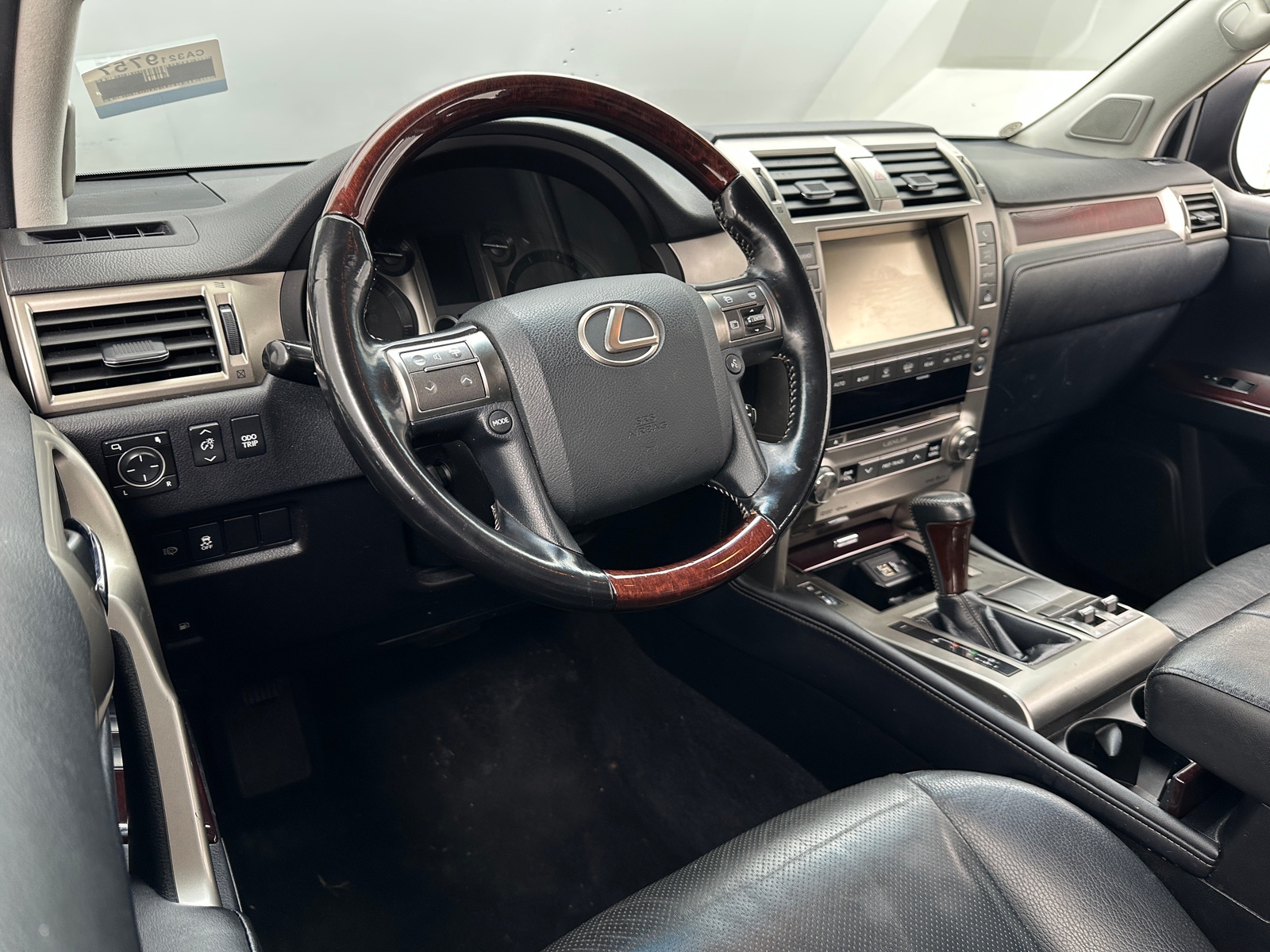 Thumbnail: 2017 Lexus GX - 2