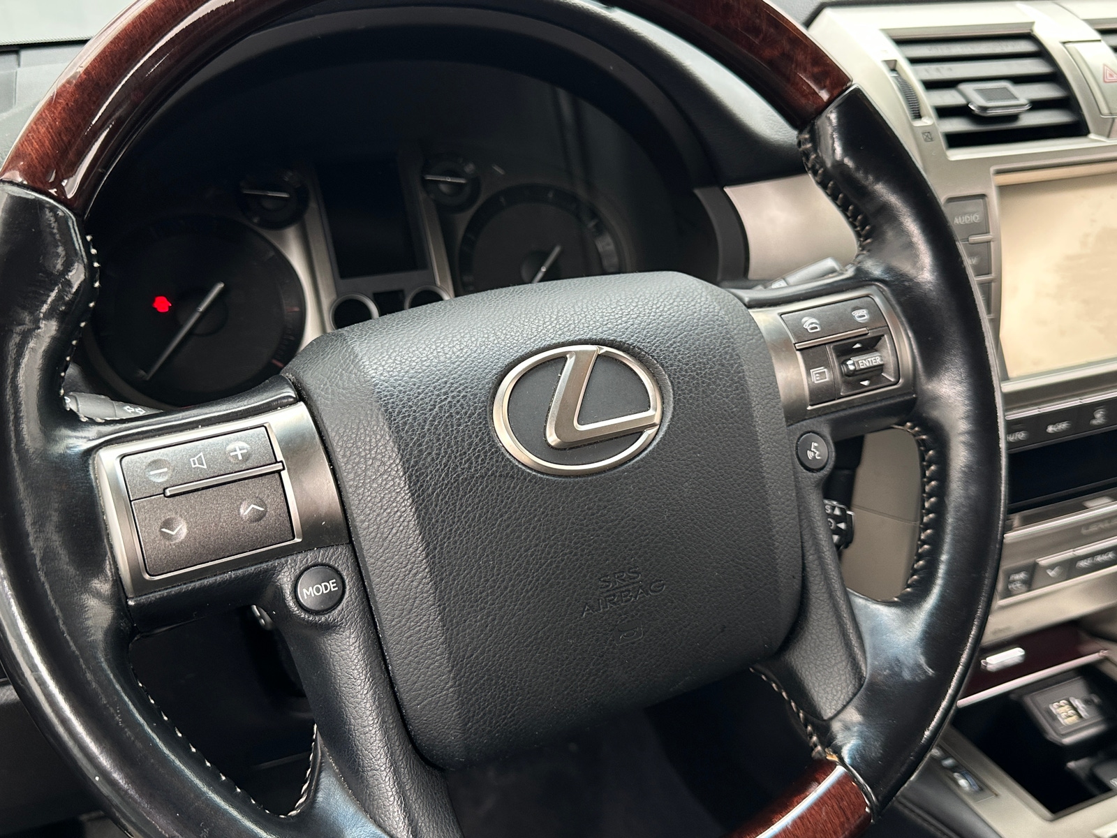 Thumbnail: 2017 Lexus GX - 4