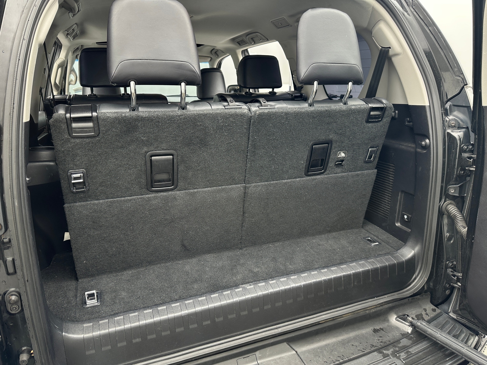 Thumbnail: 2017 Lexus GX - 6