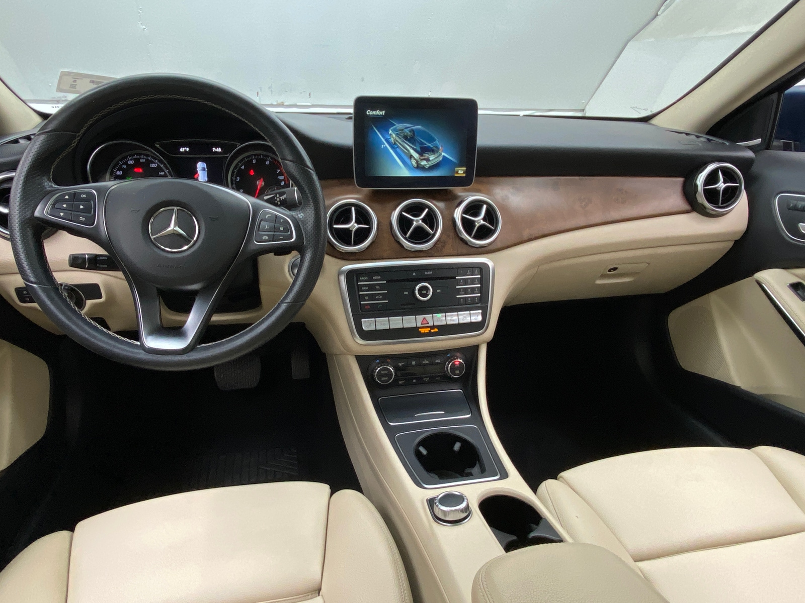 Thumbnail: 2020 Mercedes-Benz GLA - 2