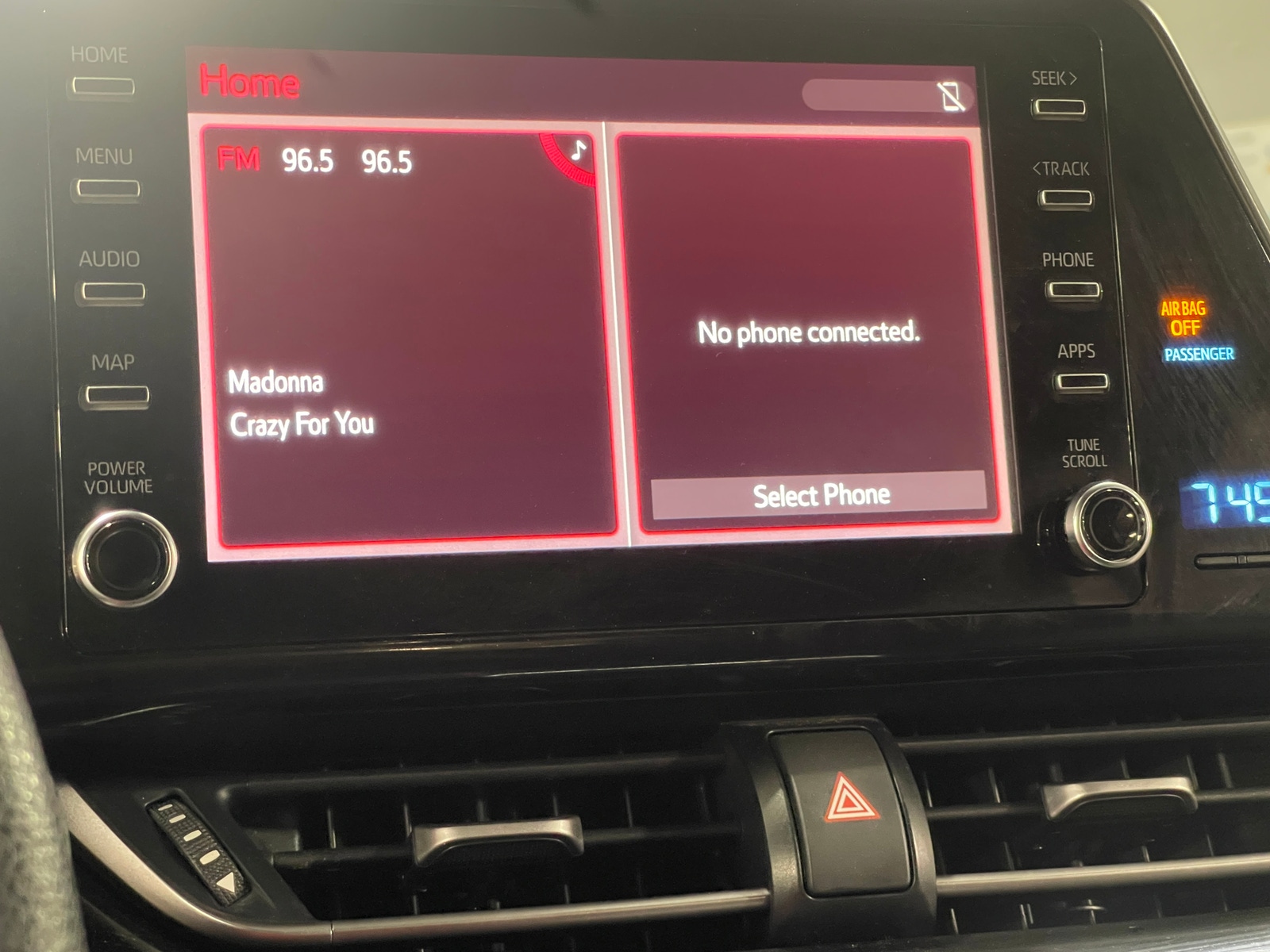 Thumbnail: 2019 Toyota C-HR - 4
