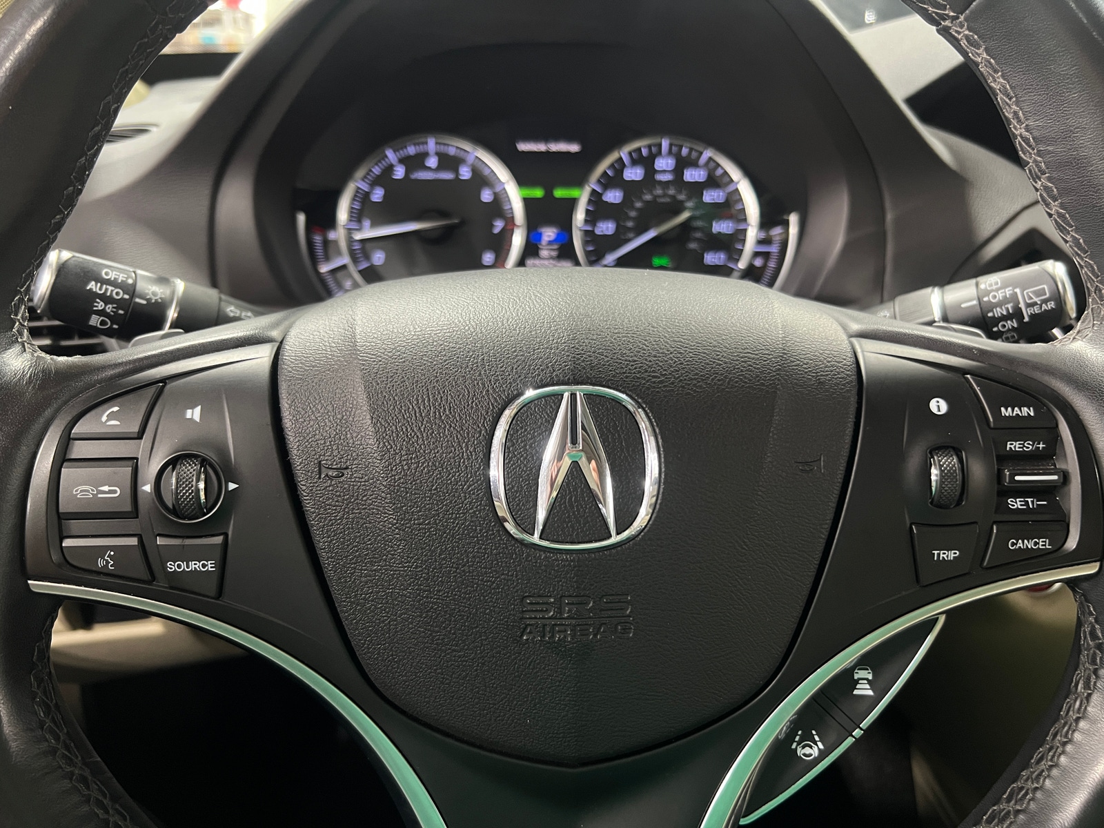 Thumbnail: 2018 Acura MDX - 4