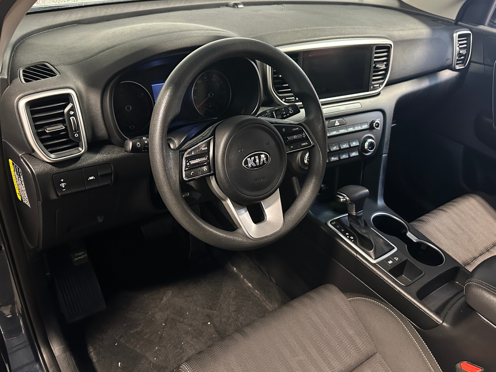 Thumbnail: 2022 Kia Sportage - 3