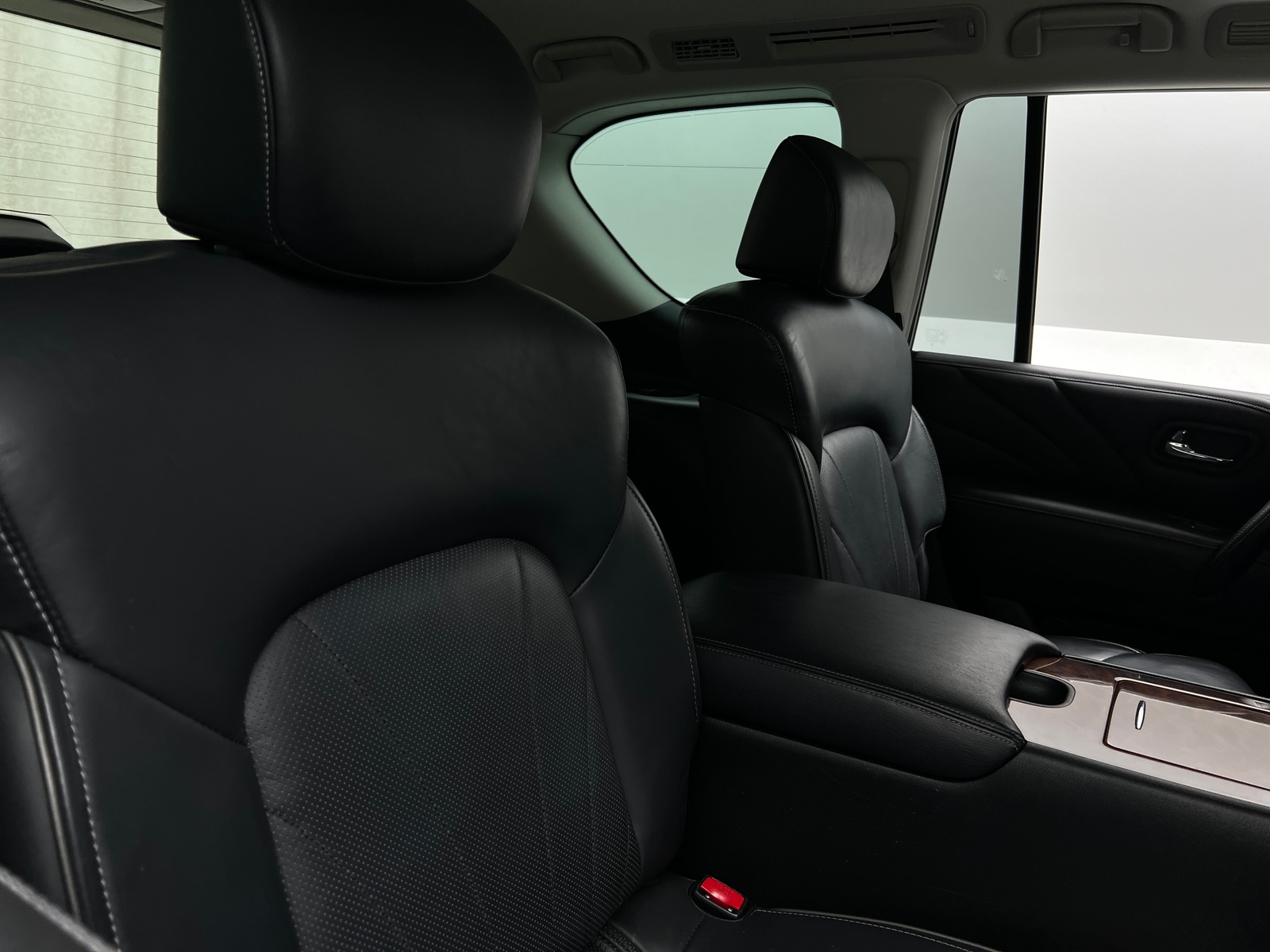 Thumbnail: 2017 INFINITI QX80 - 5