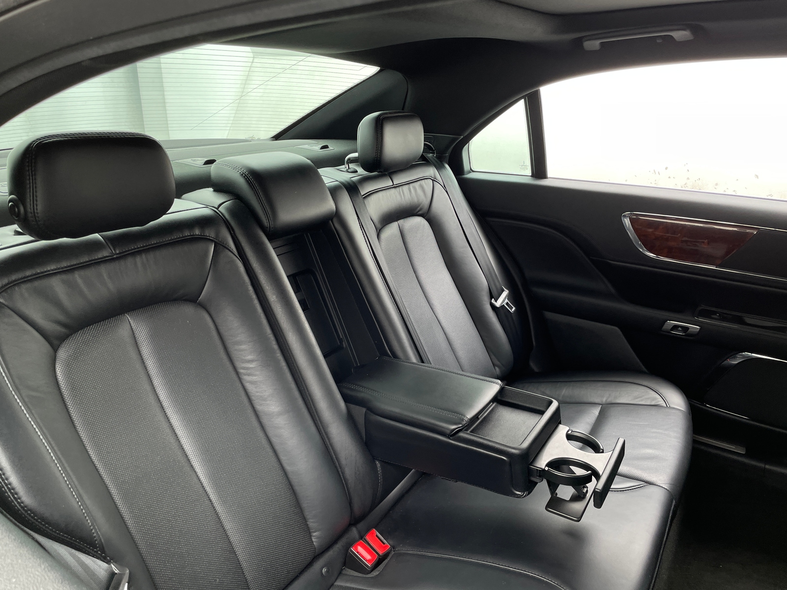 Thumbnail: 2020 Lincoln Continental - 5