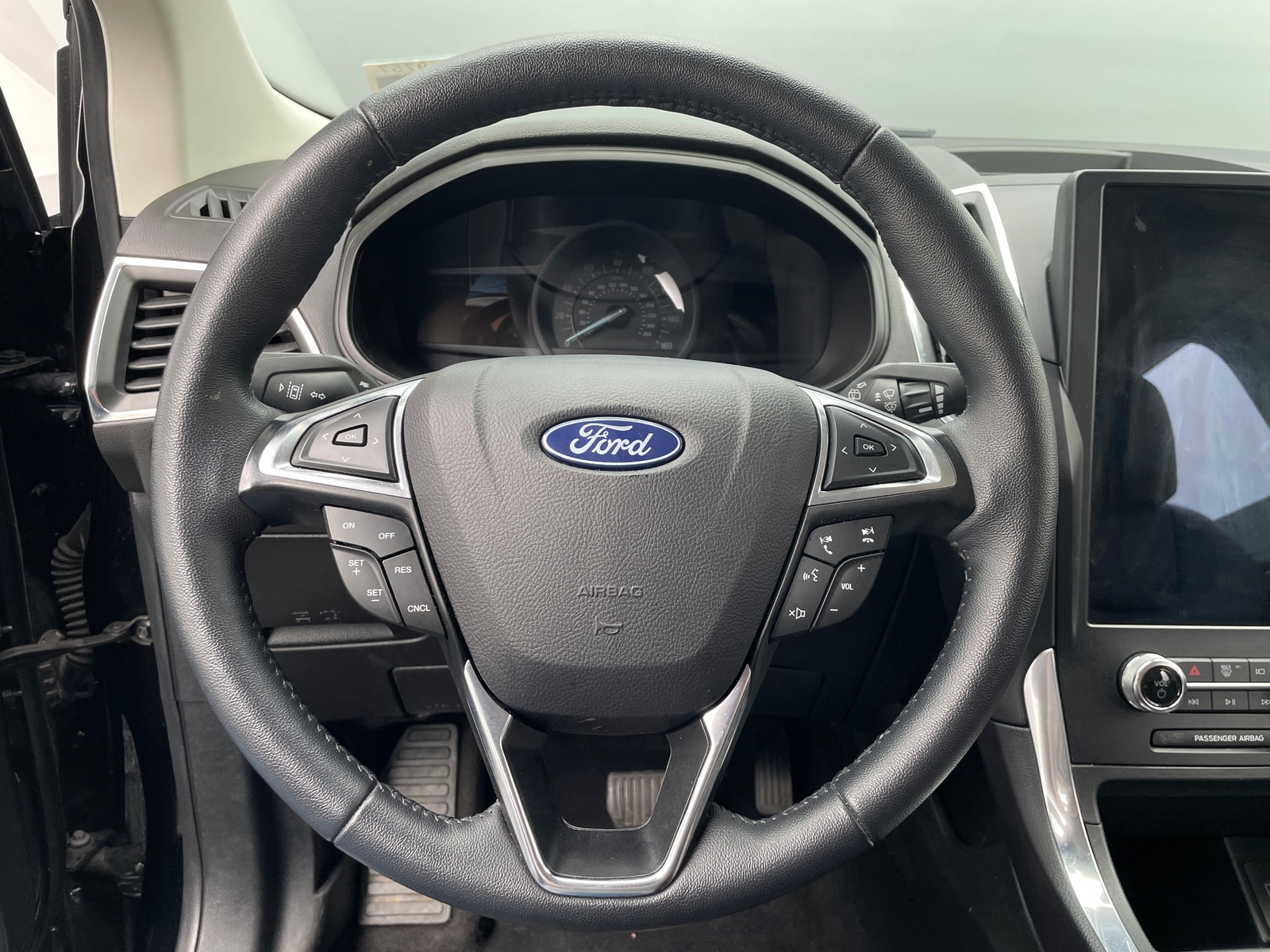 Thumbnail: 2024 Ford Edge - 4