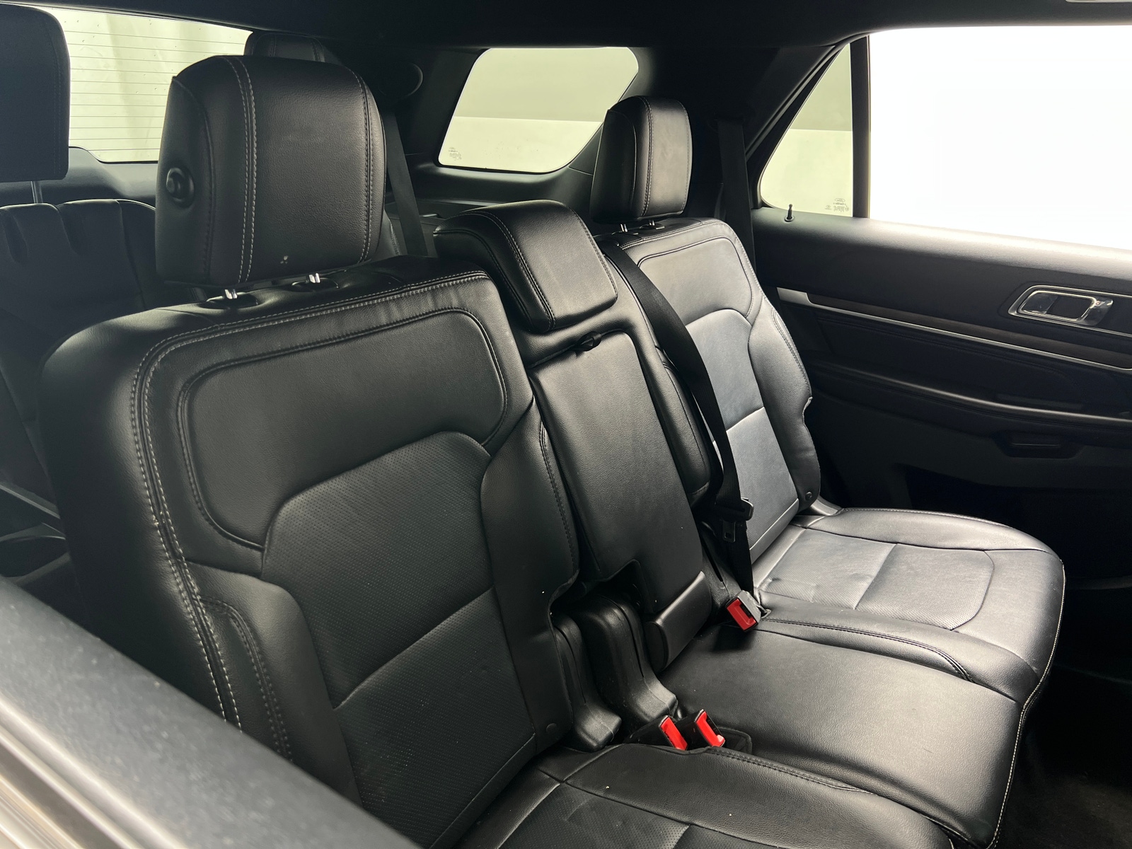 Thumbnail: 2018 Ford Explorer - 5