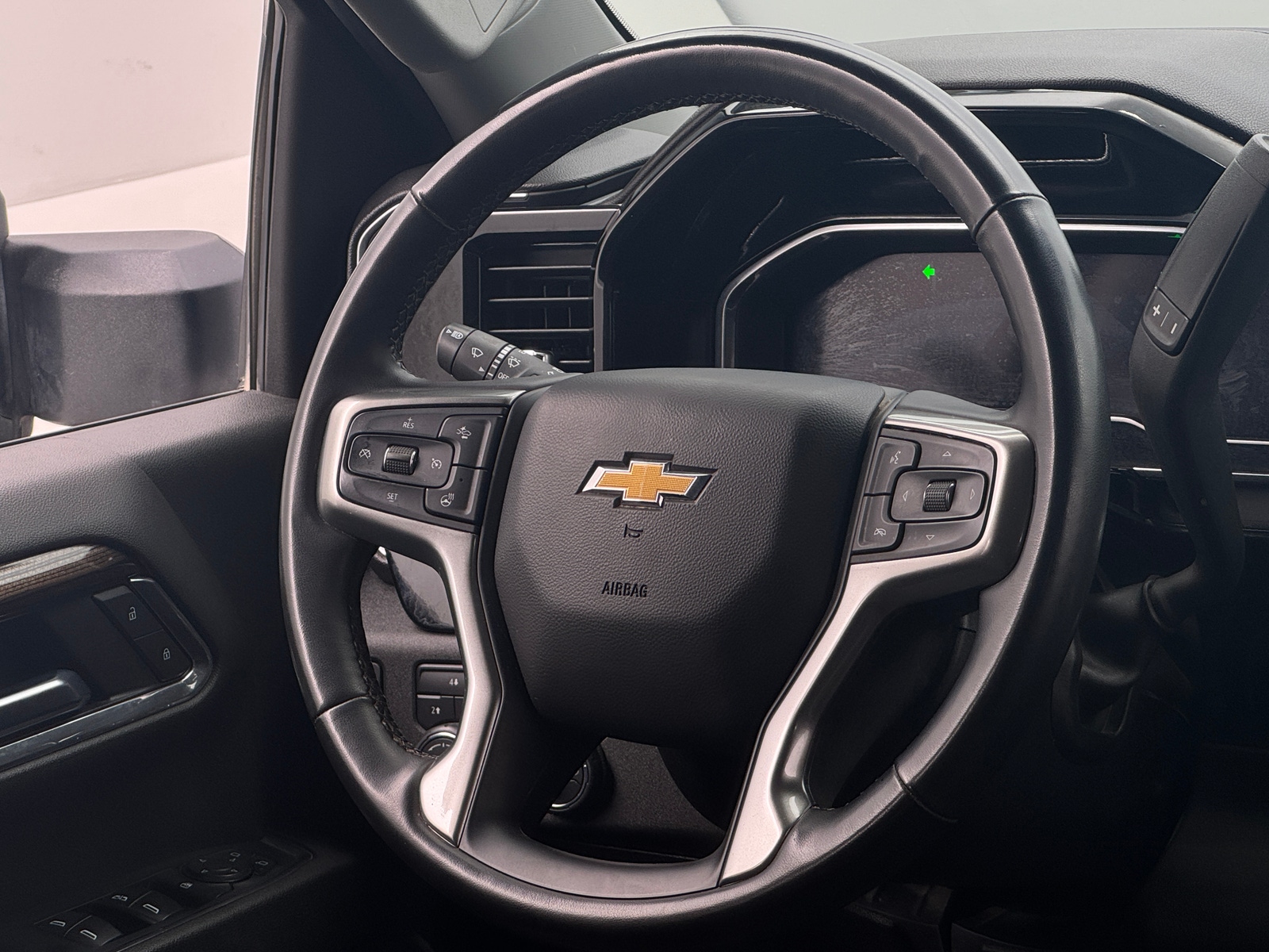Thumbnail: 2024 Chevrolet Silverado 2500 - 5