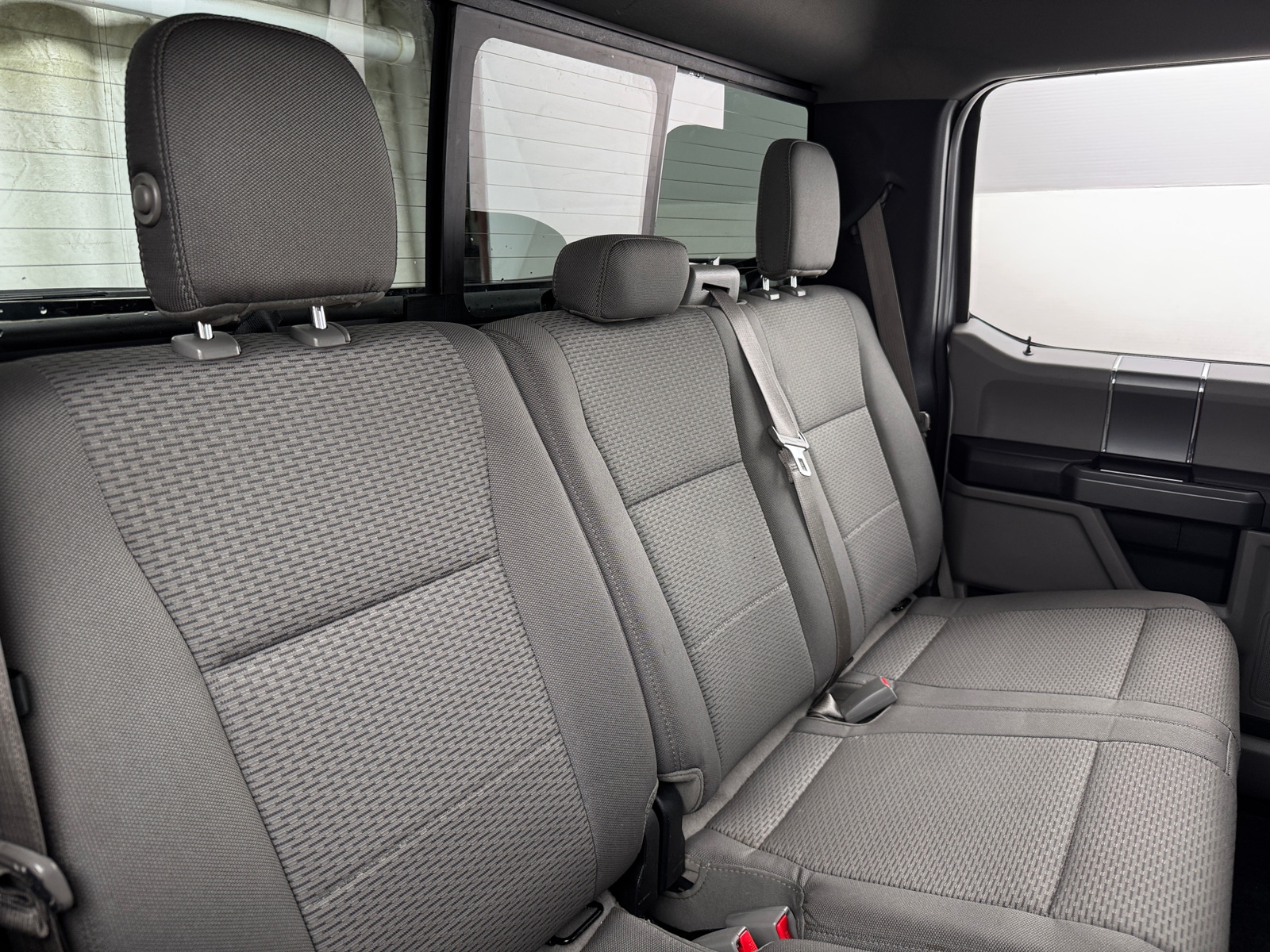 Thumbnail: 2016 Ford Econoline - 6
