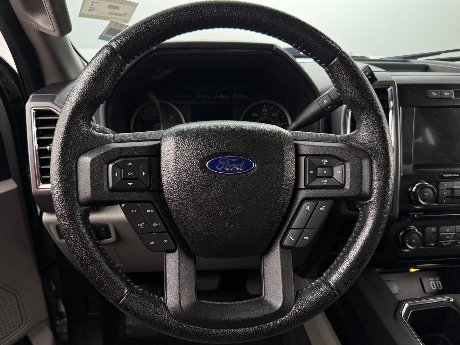 Thumbnail: 2016 Ford Econoline - 5