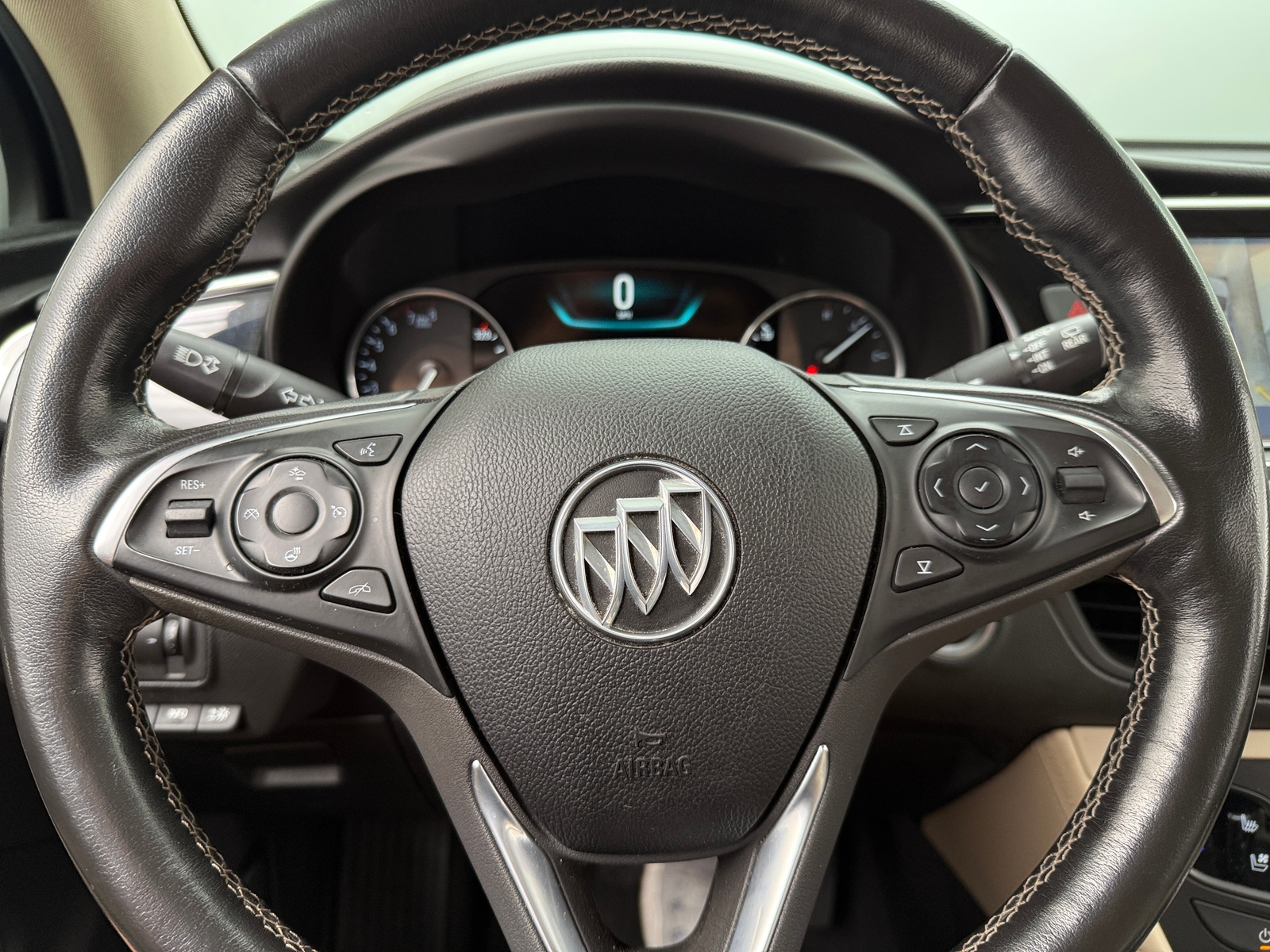 Thumbnail: 2017 Buick Envision - 4