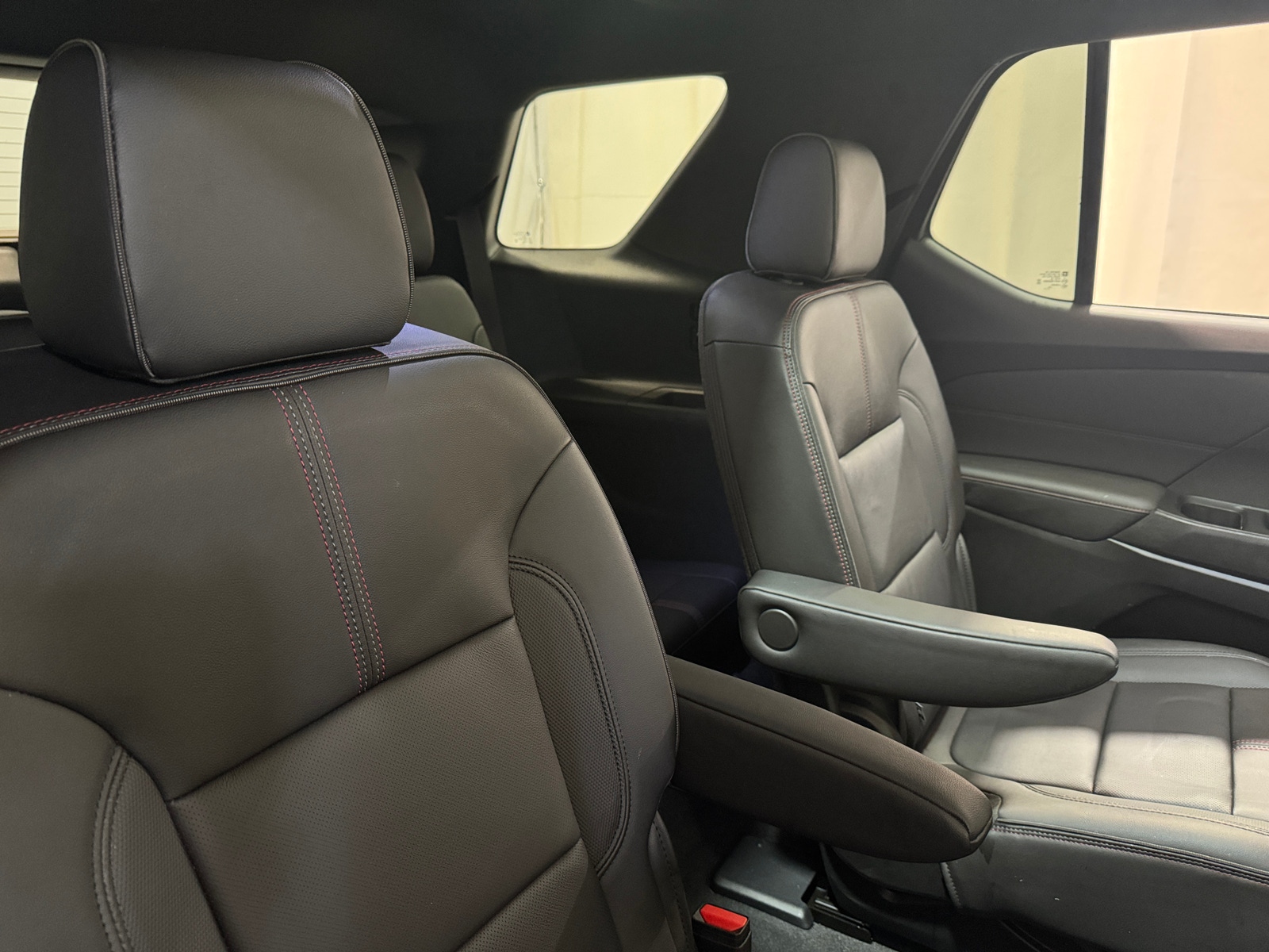 Thumbnail: 2023 Chevrolet Traverse - 5