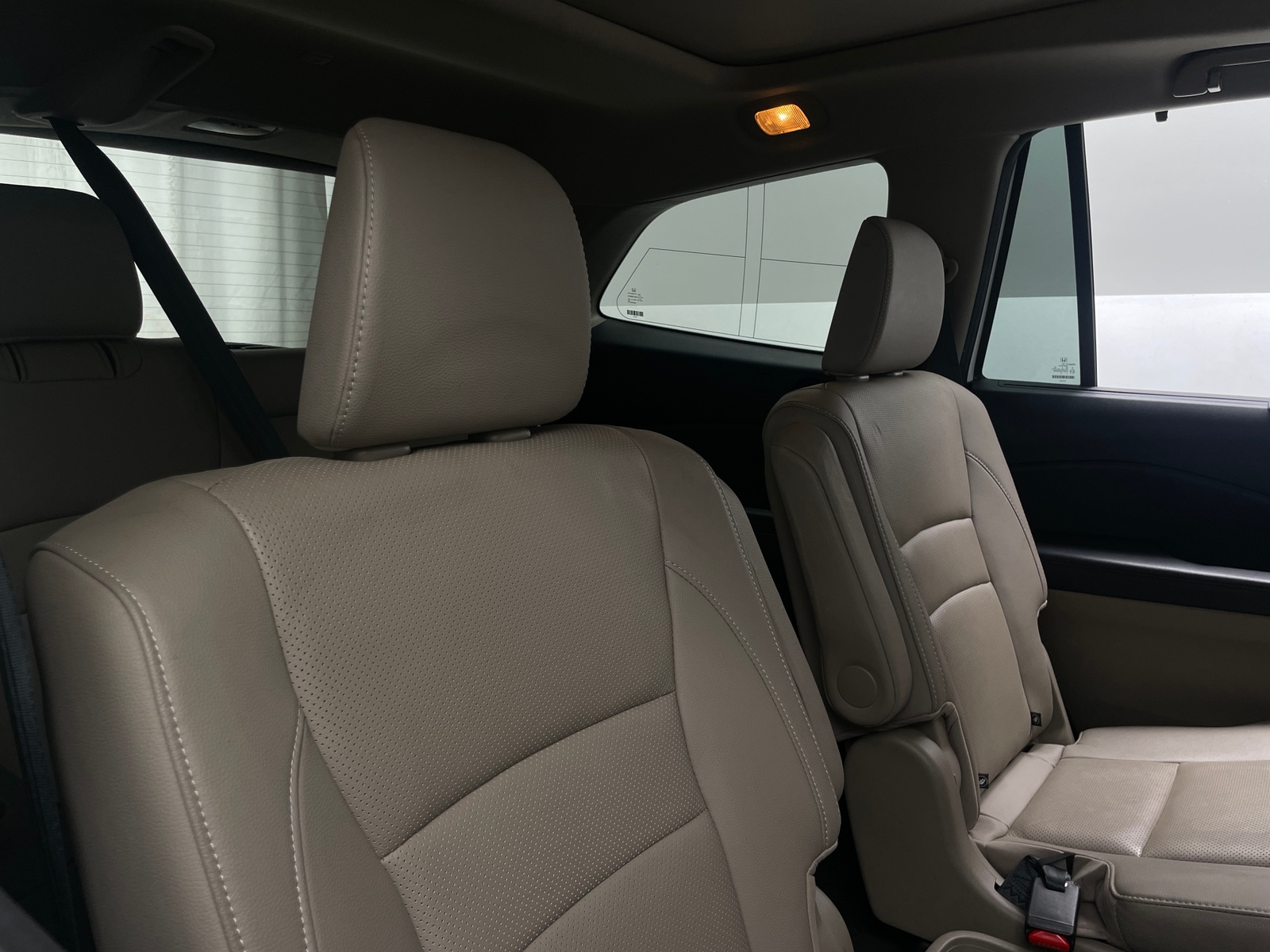 Thumbnail: 2017 Honda Pilot - 5