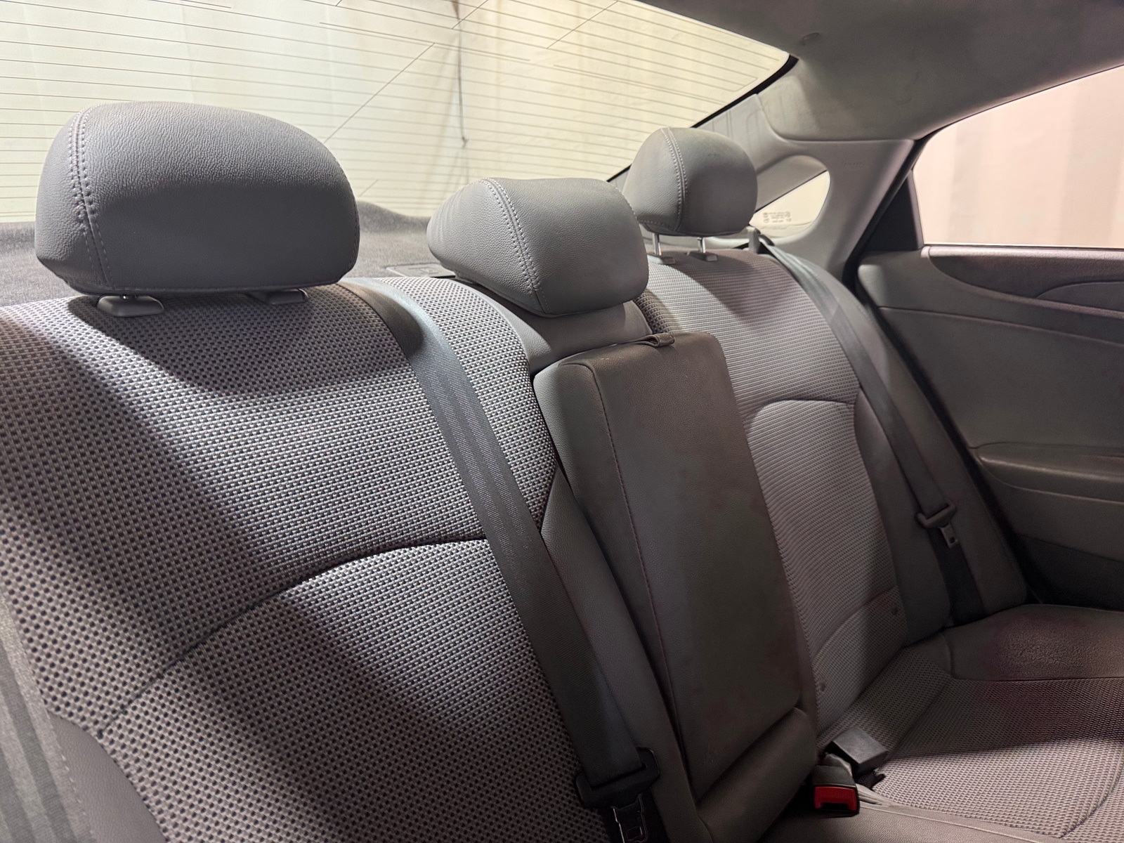 Thumbnail: 2011 Hyundai Sonata - 5