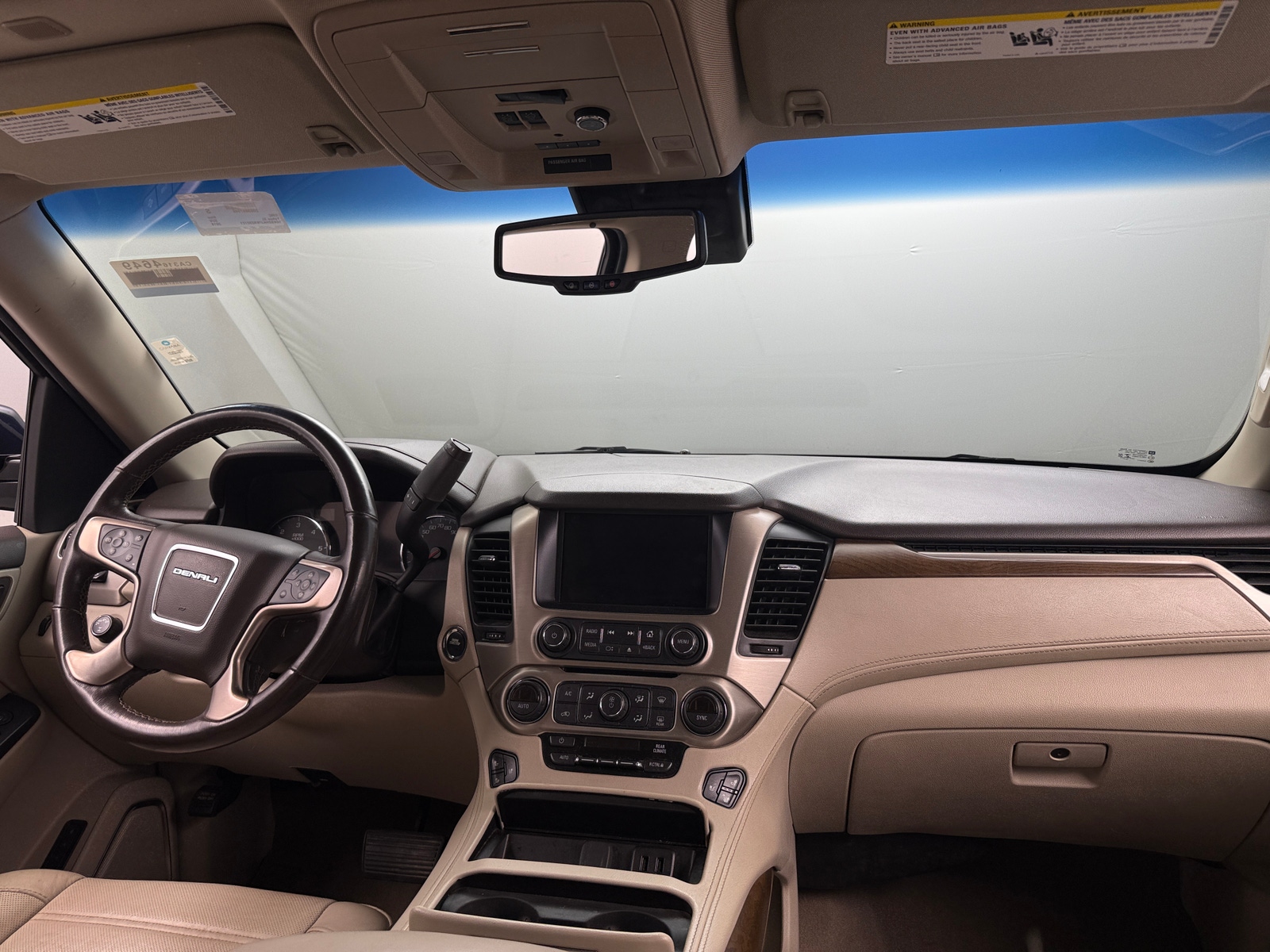 Thumbnail: 2019 GMC Yukon XL - 2