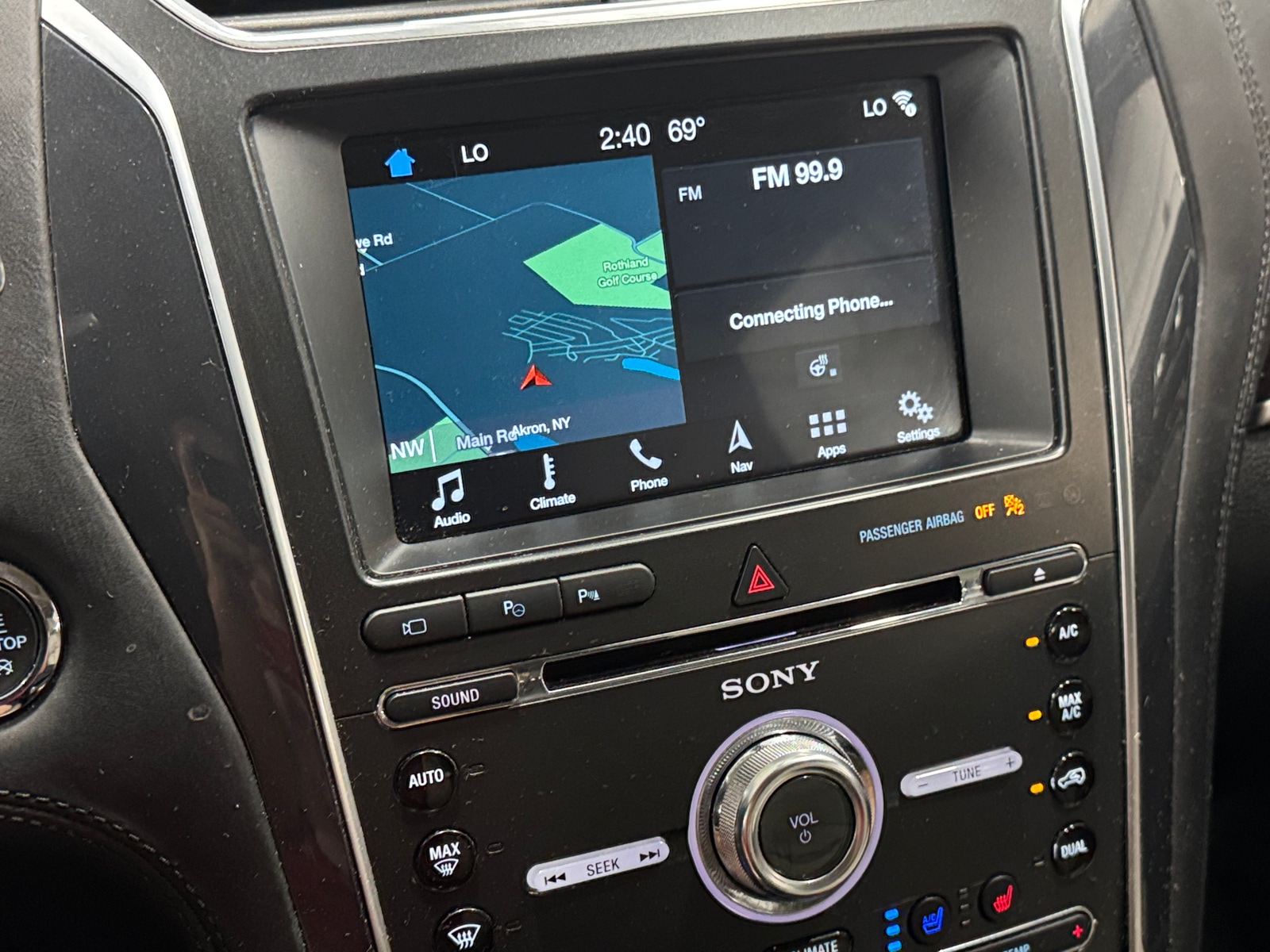 Thumbnail: 2018 Ford Explorer - 3