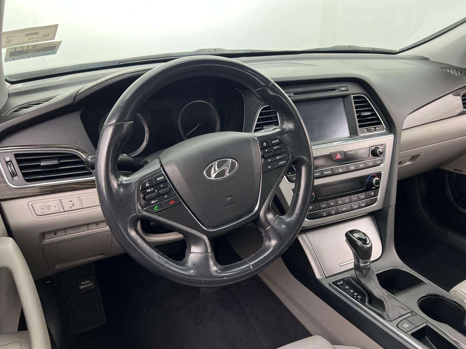 Thumbnail: 2017 Hyundai Sonata - 4