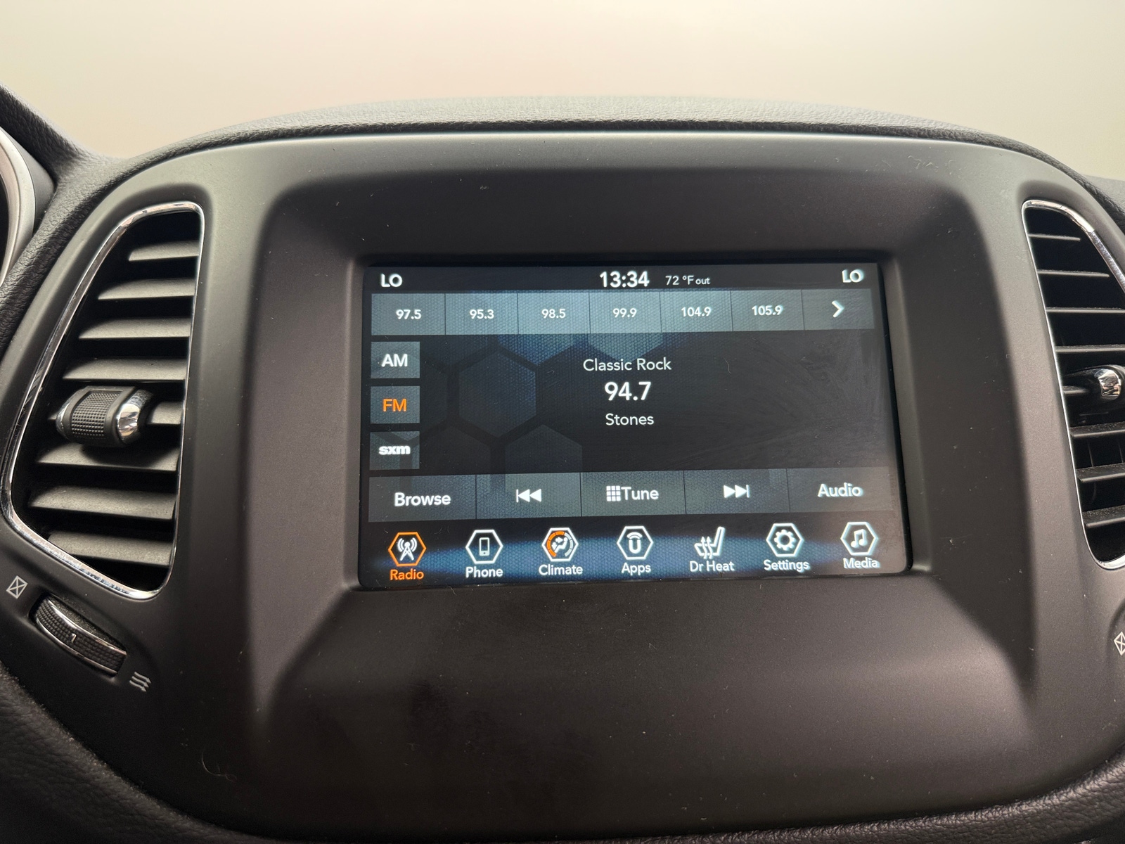 Thumbnail: 2019 Jeep Compass - 4