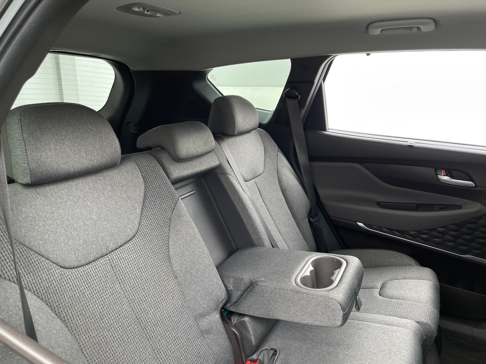 Thumbnail: 2020 Hyundai Santa Fe - 6
