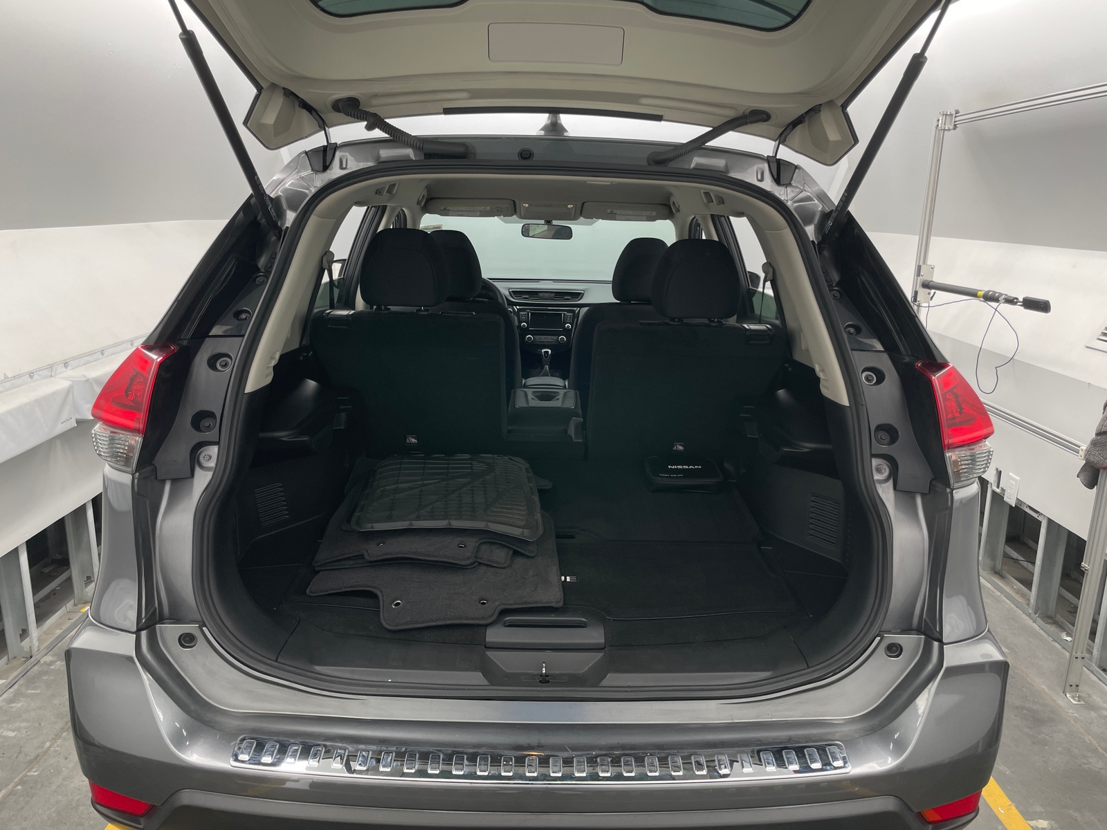 Thumbnail: 2018 Nissan Rogue - 7