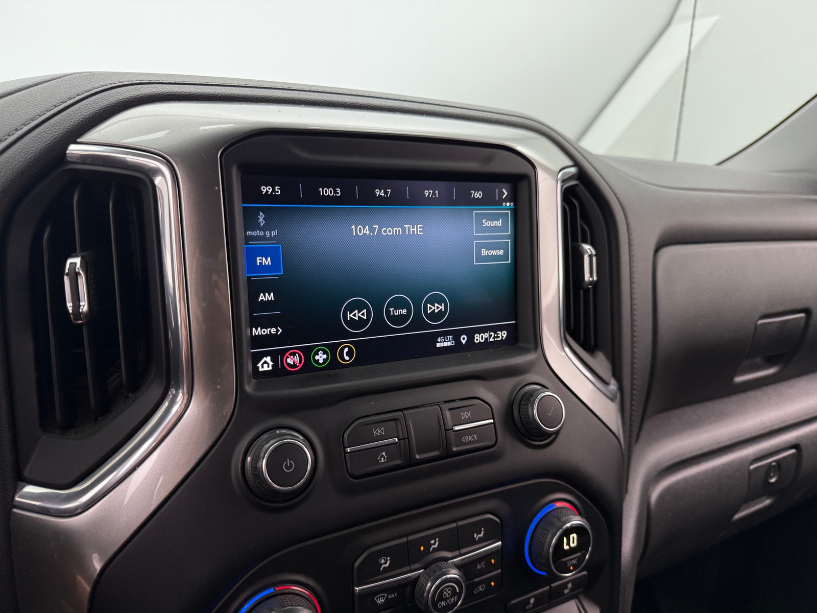 Thumbnail: 2020 Chevrolet Silverado 1500 - 4