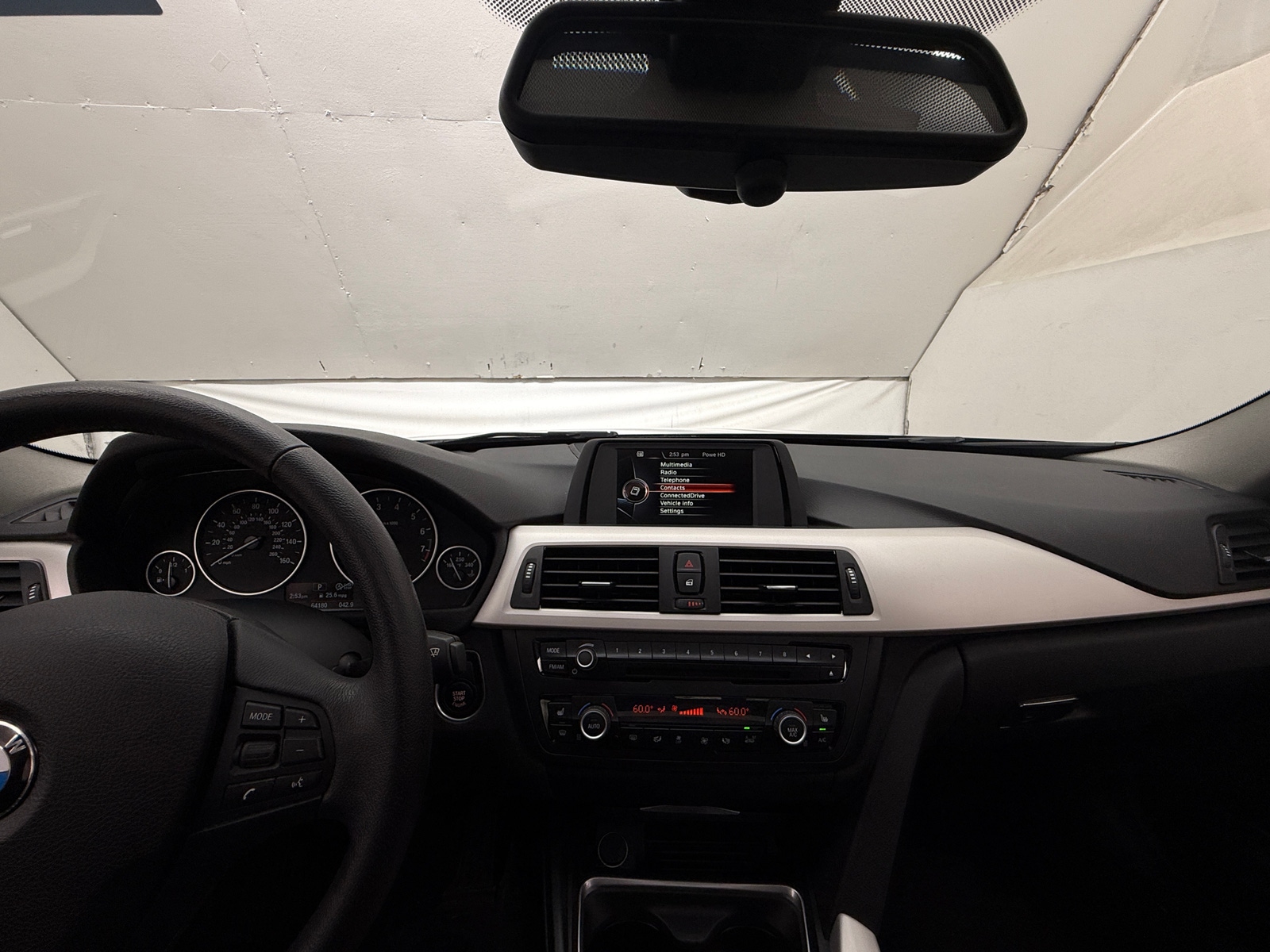 Thumbnail: 2015 BMW 3 Series - 3