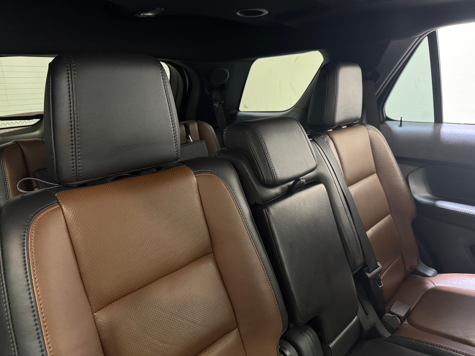 Thumbnail: 2012 Ford Explorer - 5