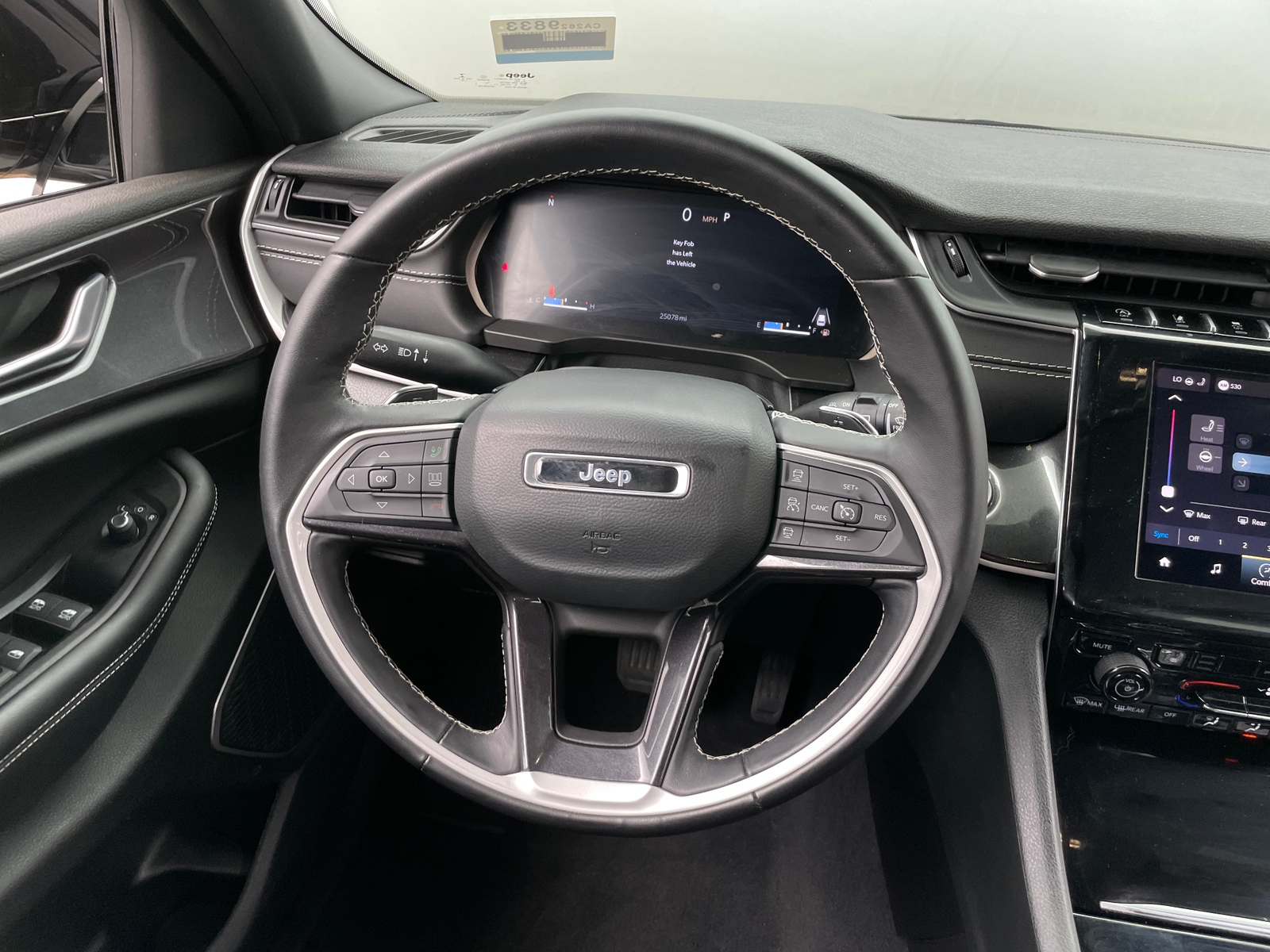 Thumbnail: 2022 Jeep Grand Cherokee - 4