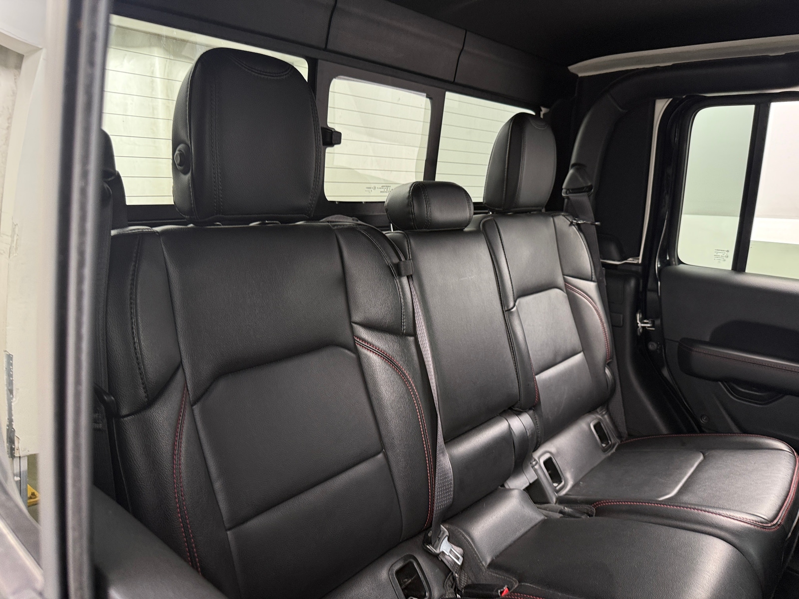 Thumbnail: 2021 Jeep Gladiator - 5