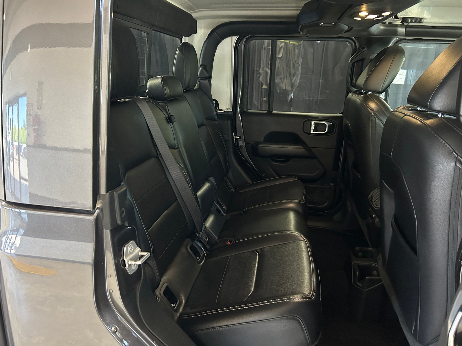 Thumbnail: 2020 Jeep Gladiator - 5