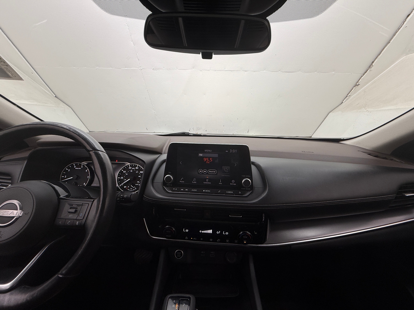 Thumbnail: 2022 Nissan Rogue - 2