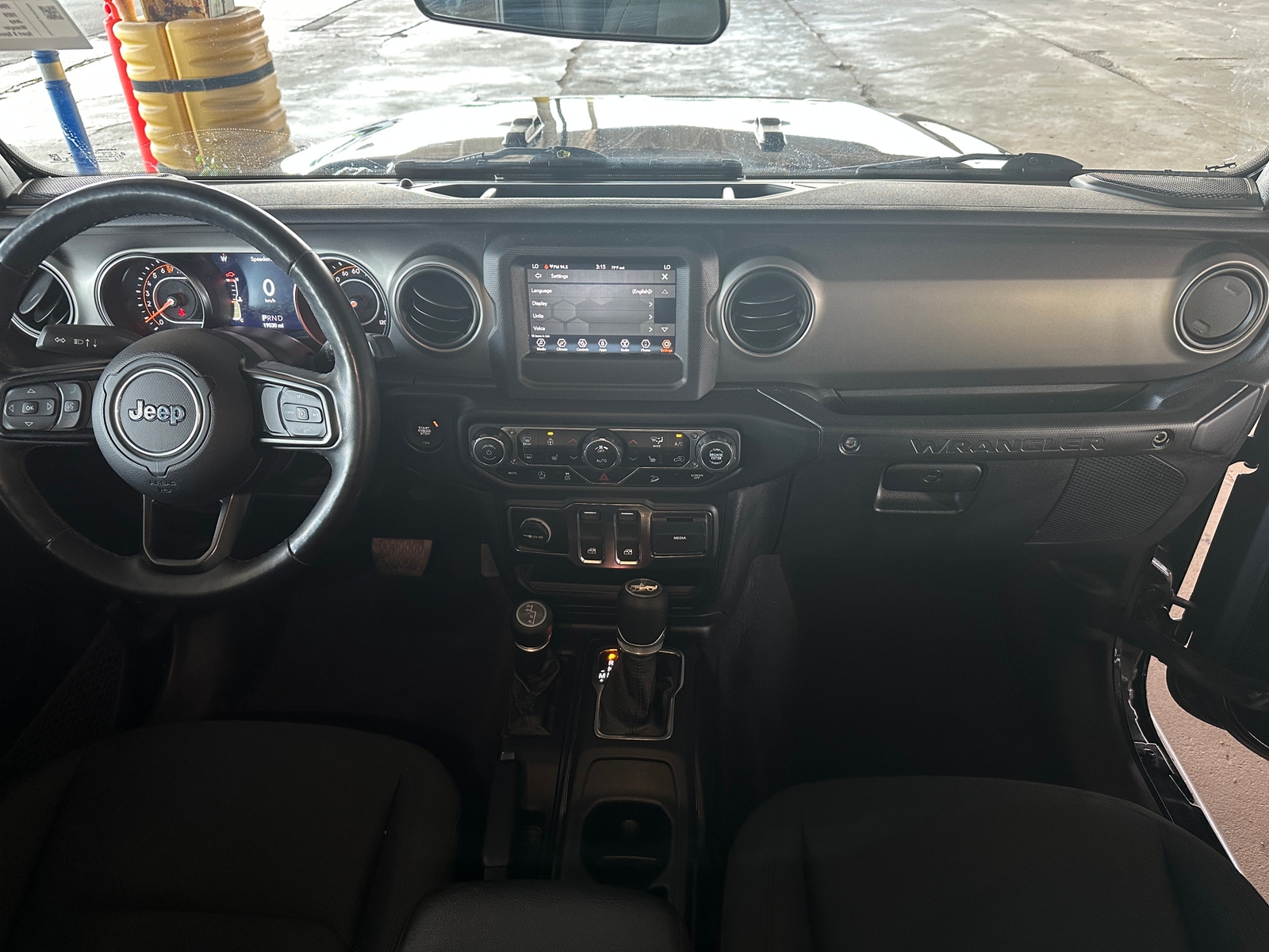 Thumbnail: 2020 Jeep Wrangler - 3