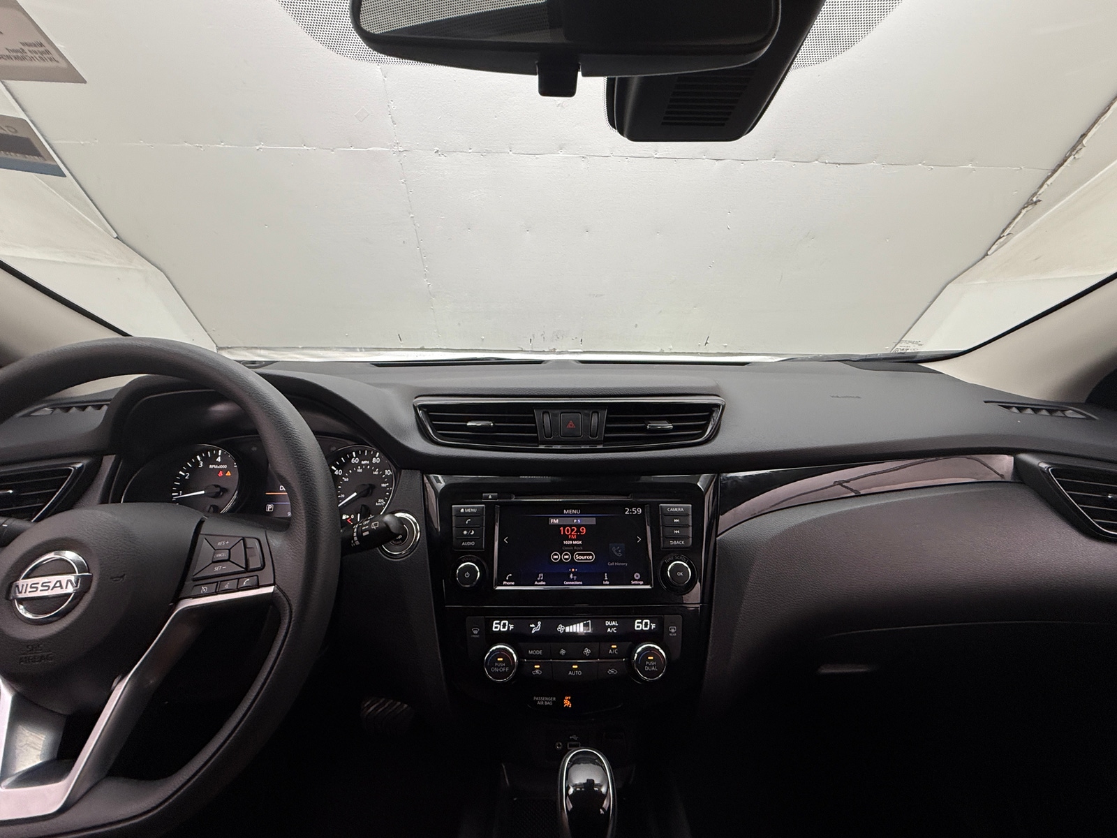 Thumbnail: 2019 Nissan Rogue Sport - 3
