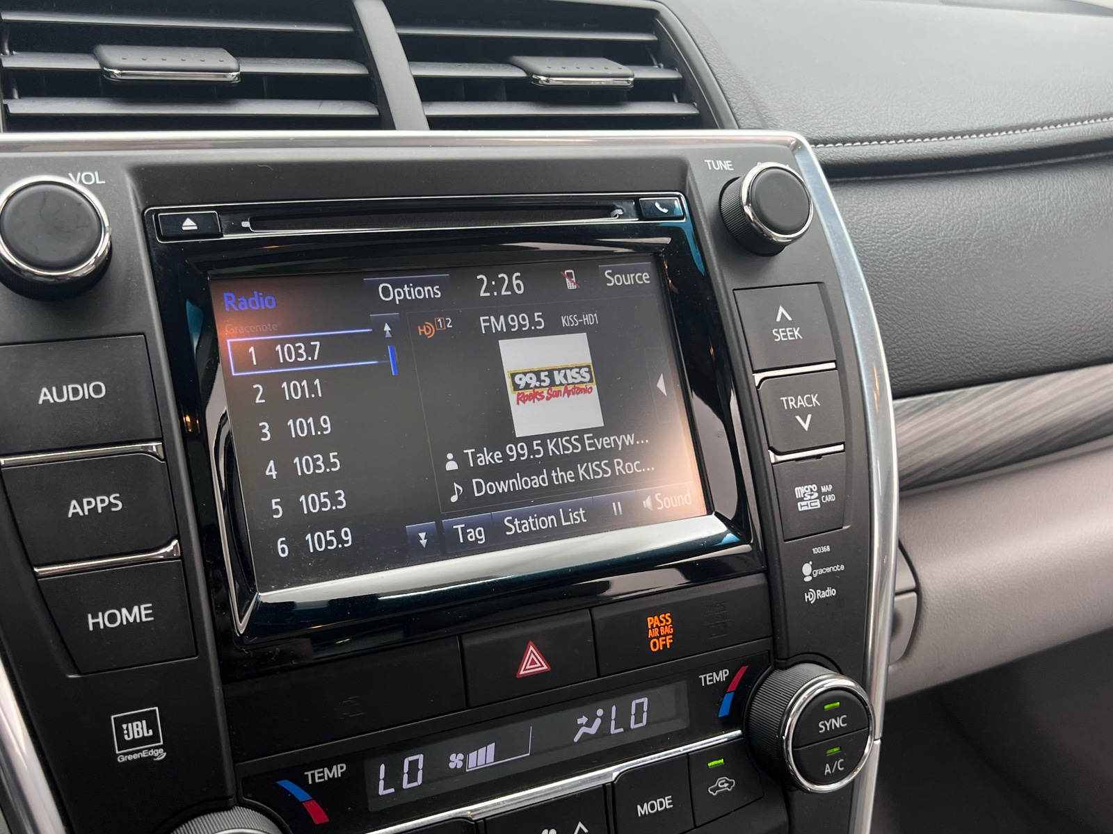 Thumbnail: 2015 Toyota Camry - 4