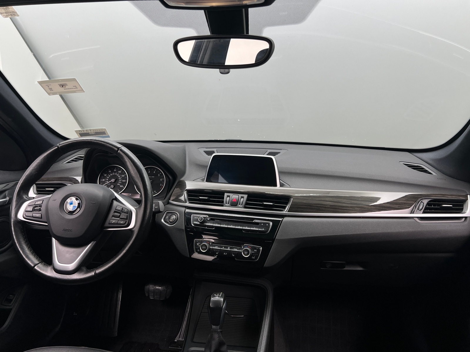 Thumbnail: 2018 BMW X1 - 2