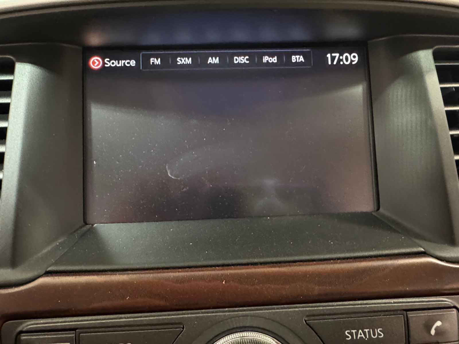 Thumbnail: 2019 Nissan Pathfinder - 3