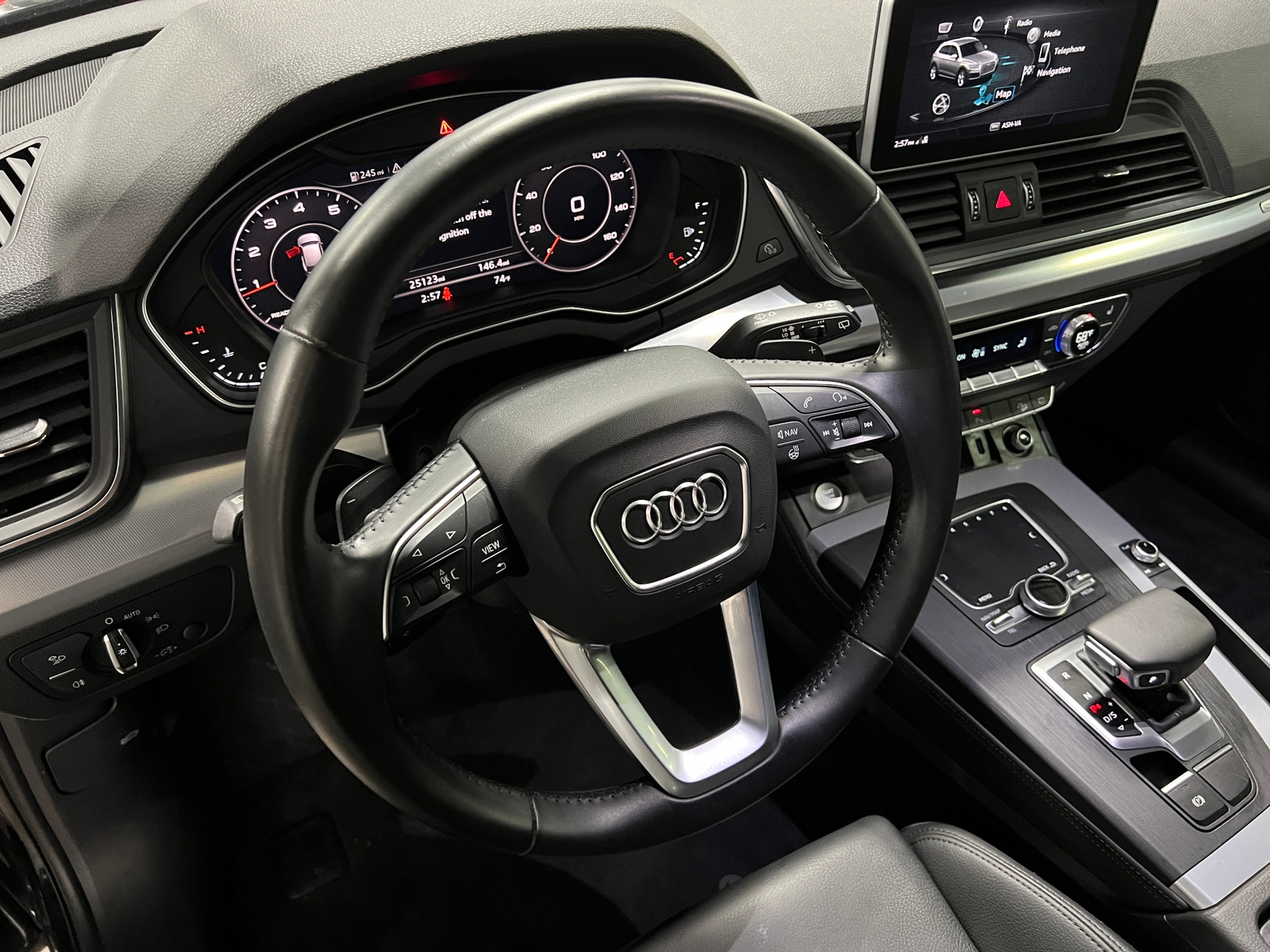 Thumbnail: 2020 Audi Q5 - 4