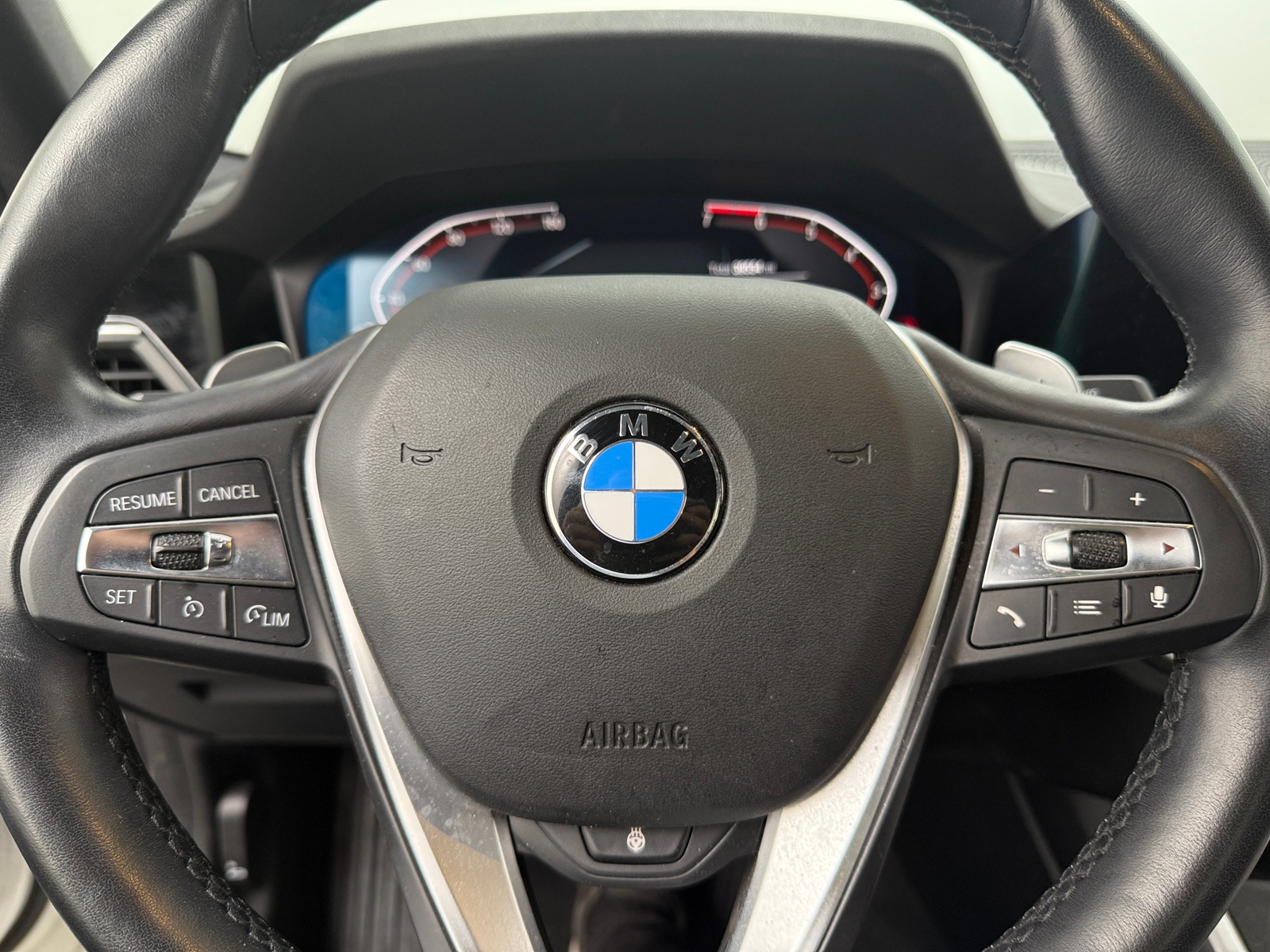 Thumbnail: 2019 BMW 3 Series - 4