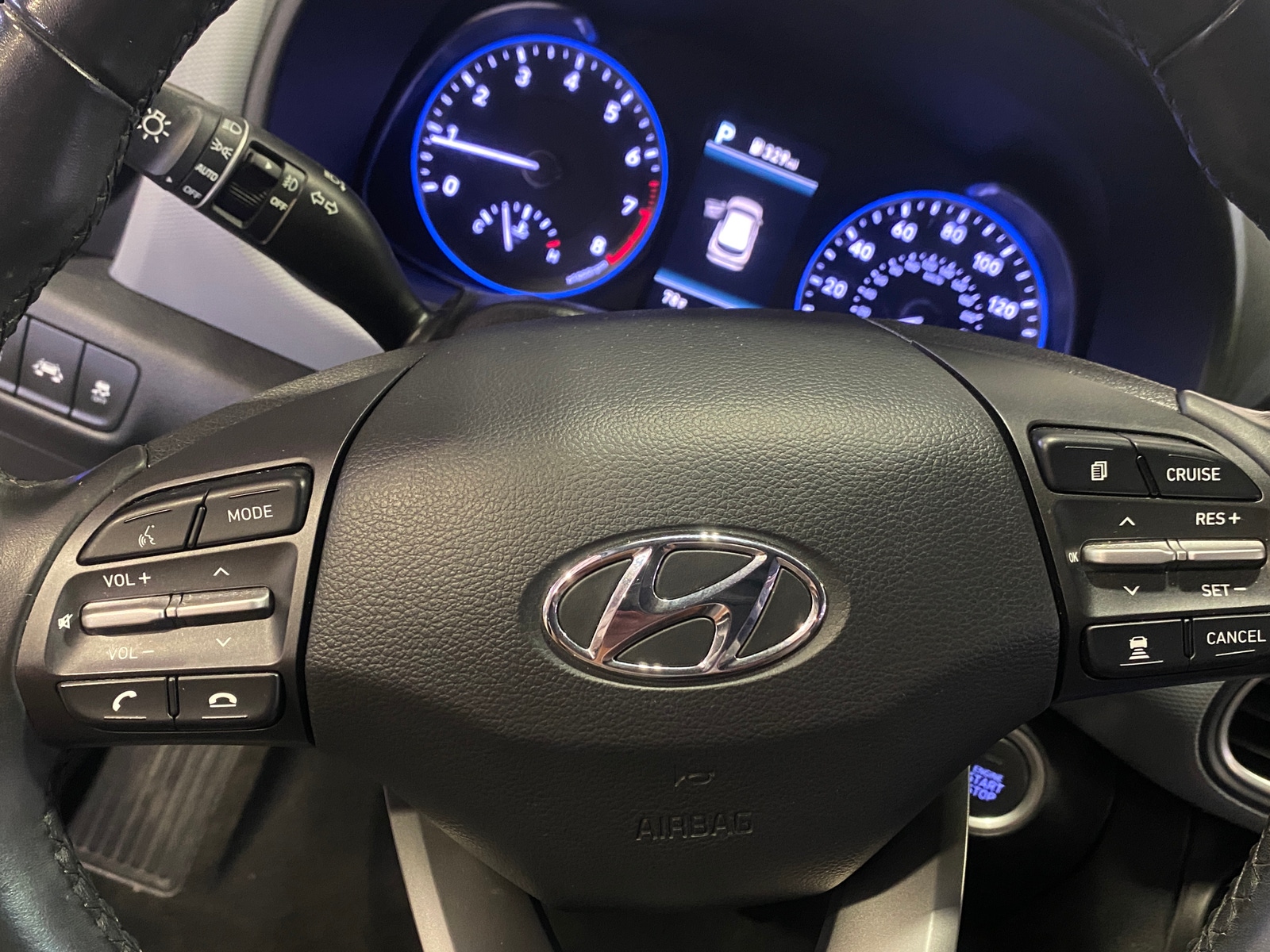 Thumbnail: 2021 Hyundai Kona - 4