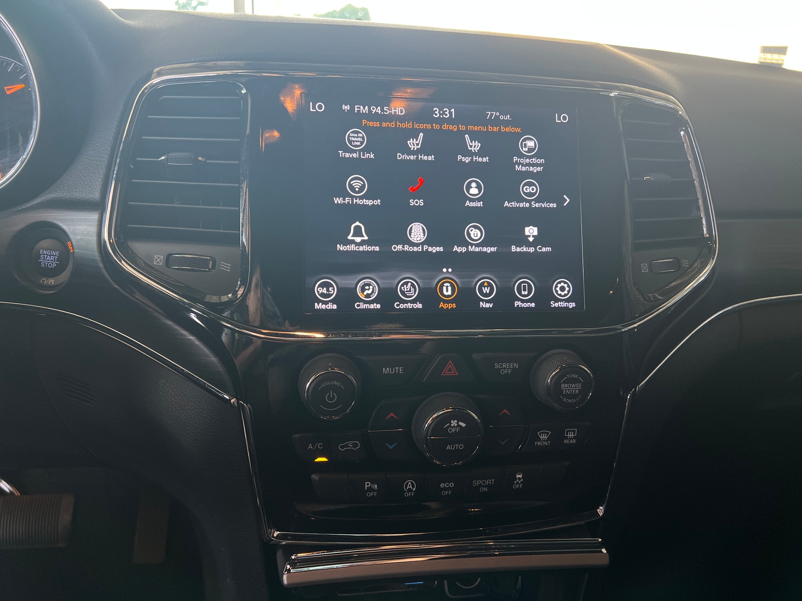 Thumbnail: 2022 Jeep Grand Cherokee - 3