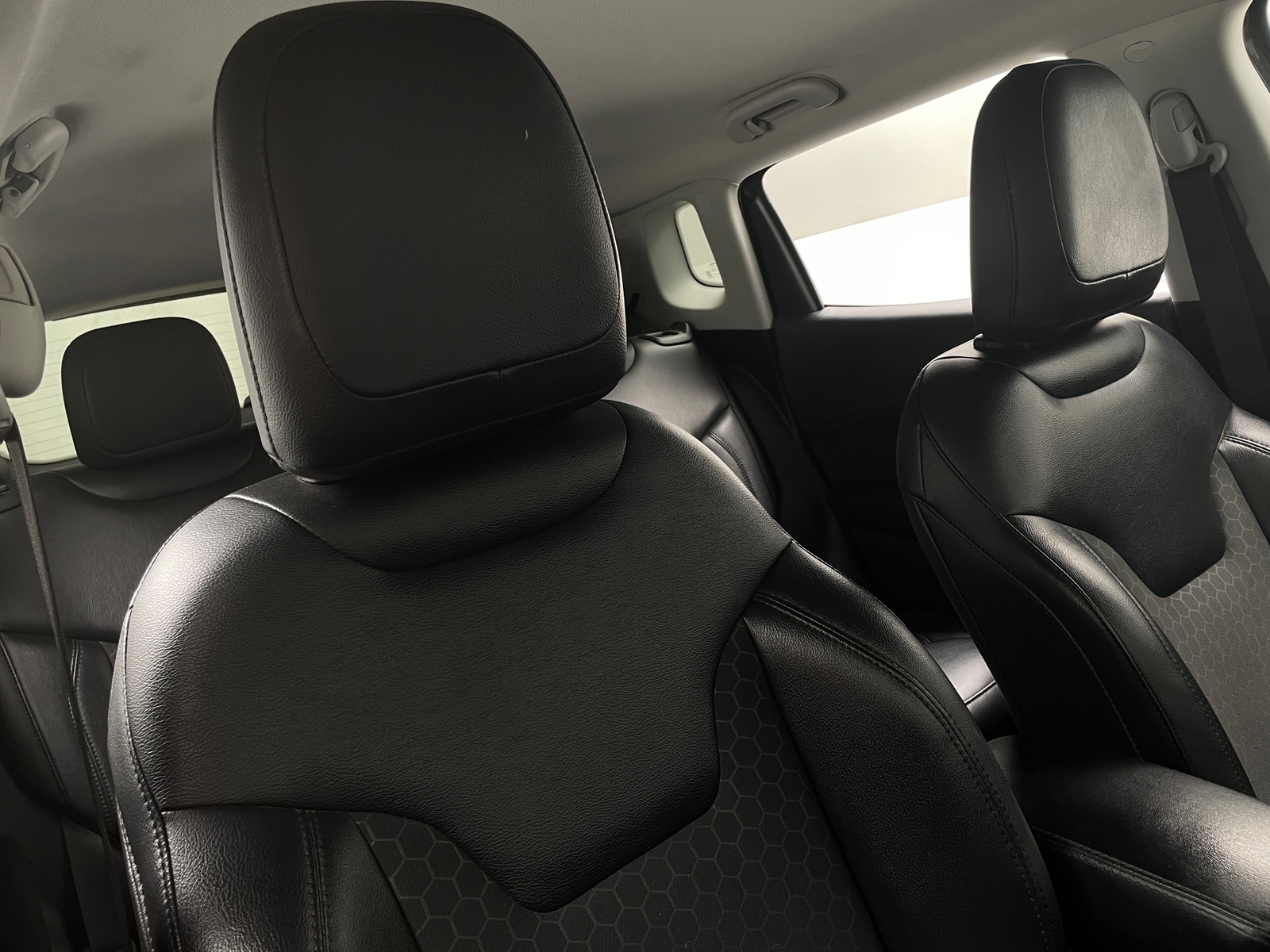 Thumbnail: 2019 Jeep Compass - 2