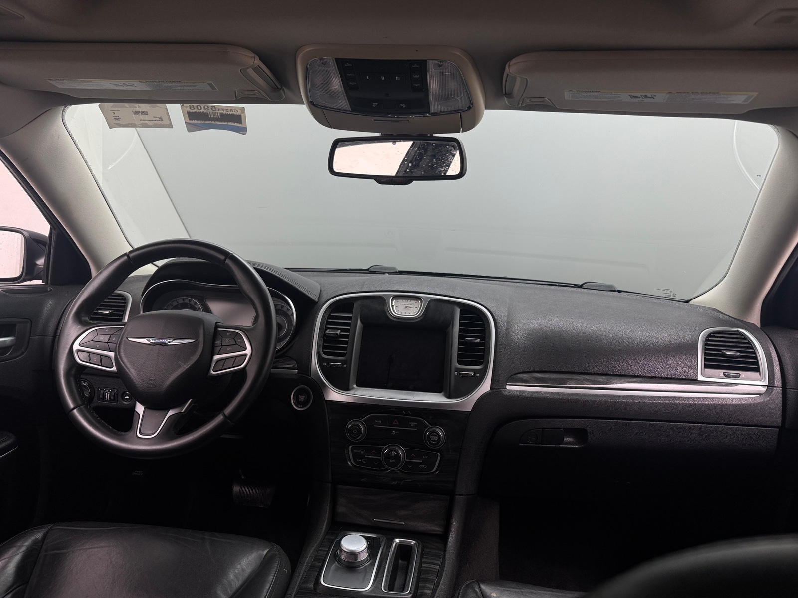 Thumbnail: 2018 Chrysler 300 - 2