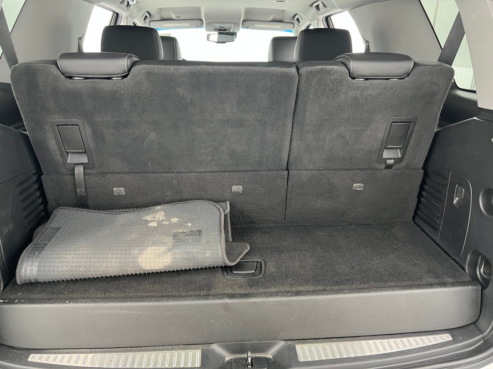 Thumbnail: 2019 Chevrolet Tahoe - 6