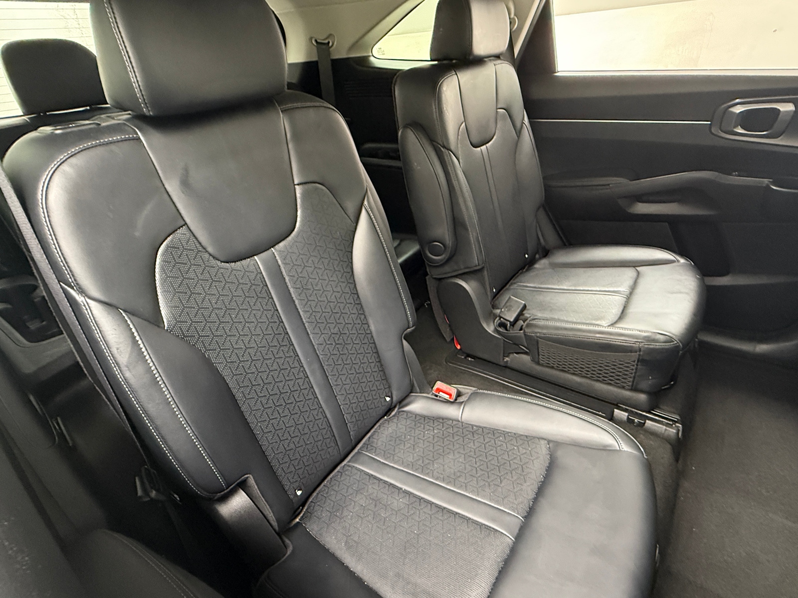 Thumbnail: 2021 Kia Sorento - 5