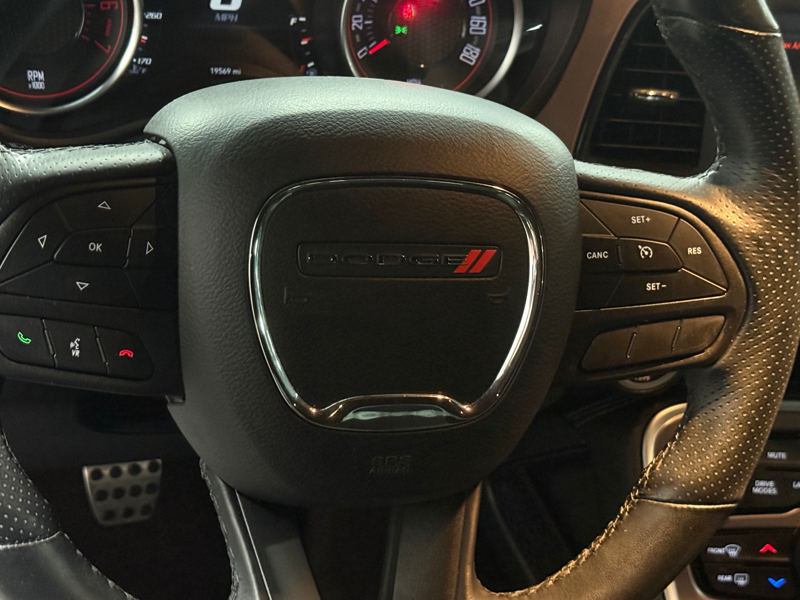 Thumbnail: 2020 Dodge Challenger - 4