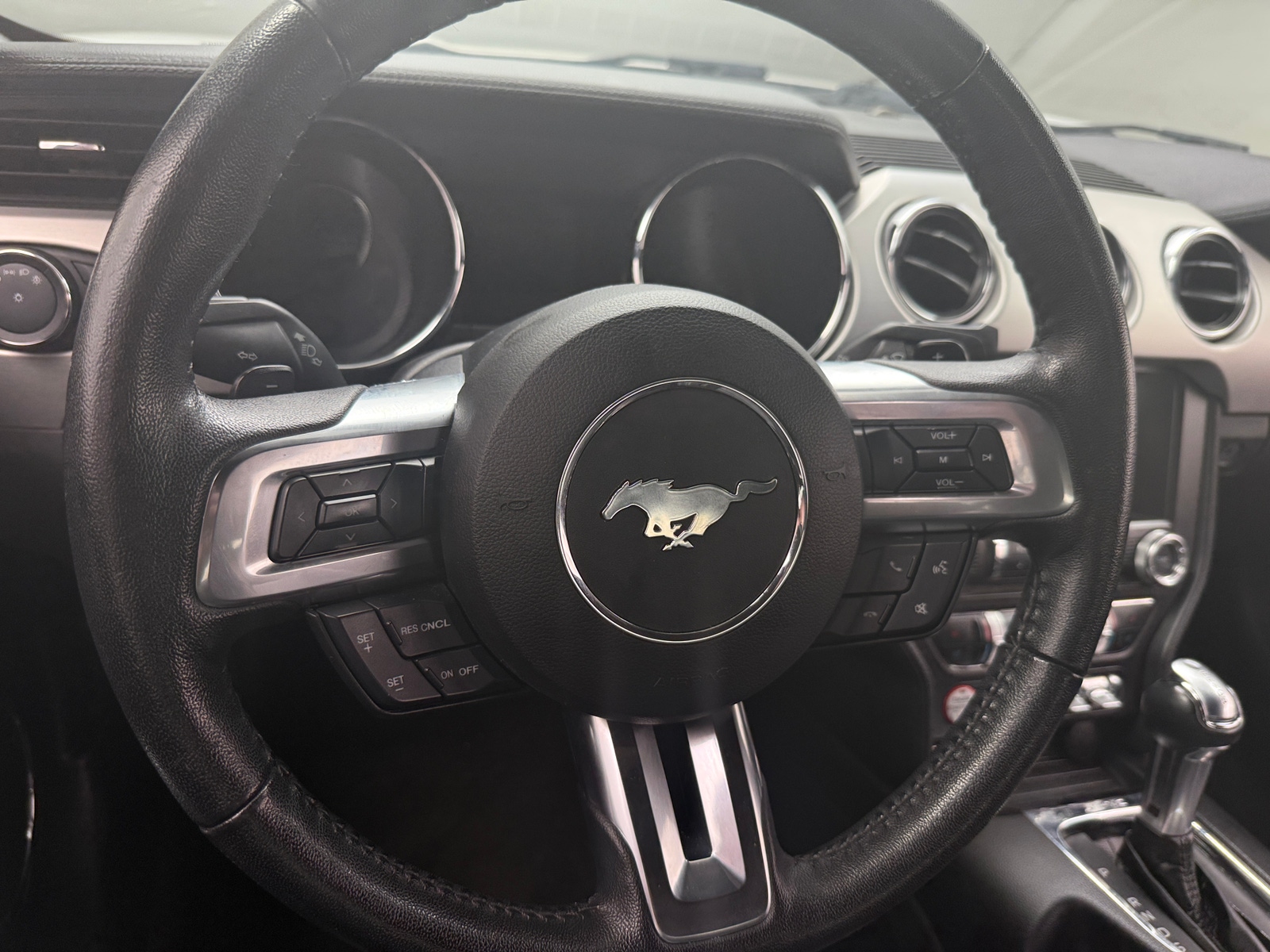 Thumbnail: 2017 Ford Mustang - 4