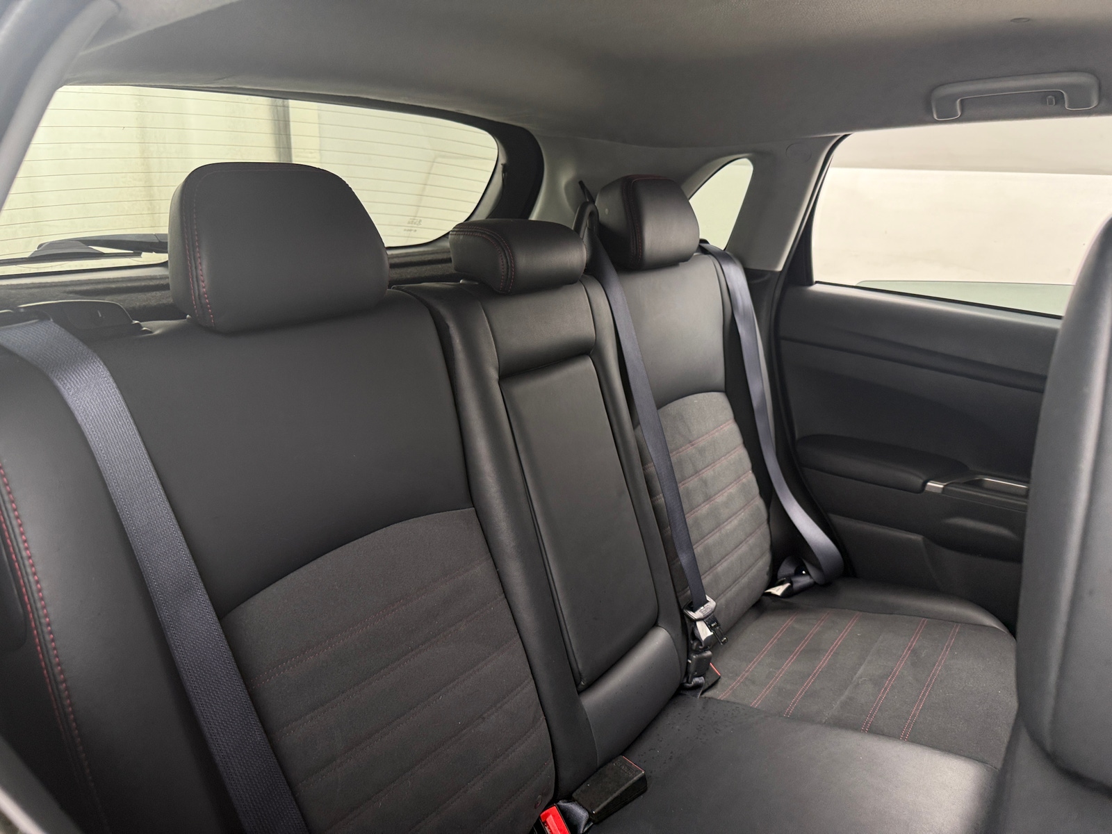 Thumbnail: 2022 Mitsubishi Outlander Sport - 5