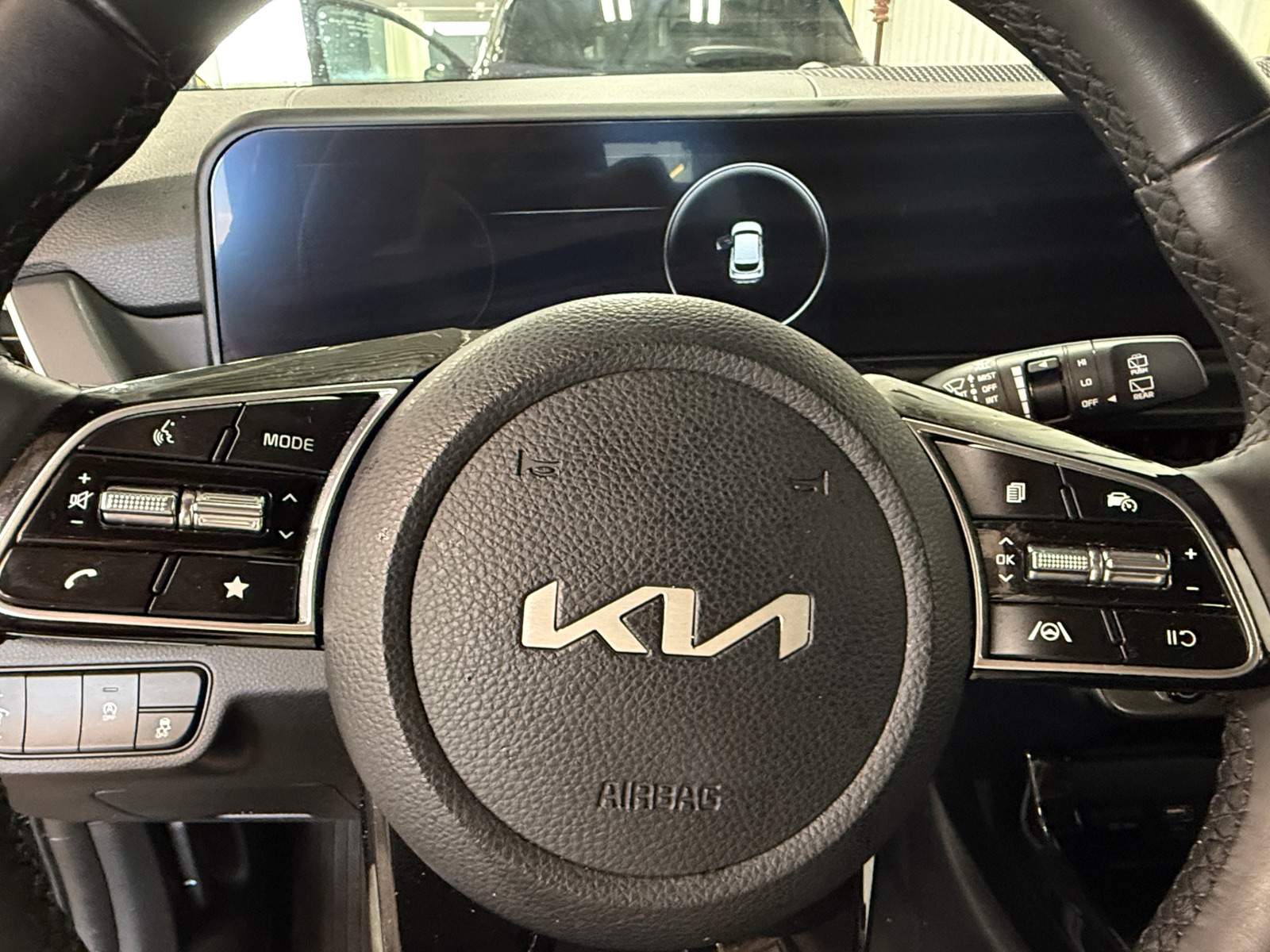 Thumbnail: 2024 Kia Seltos - 4